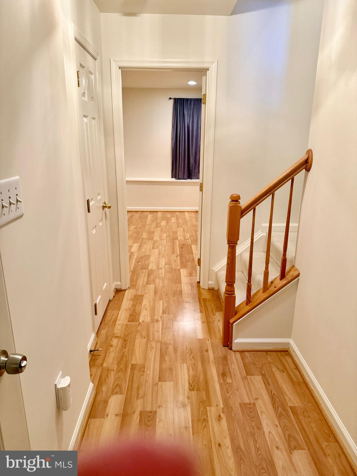 KINGSVIEW VILLAGE - Residential Lease