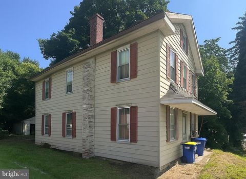 Photo of 183 W Frederick Street, MILLERSVILLE, PA 17551 (MLS # PALA2075890)