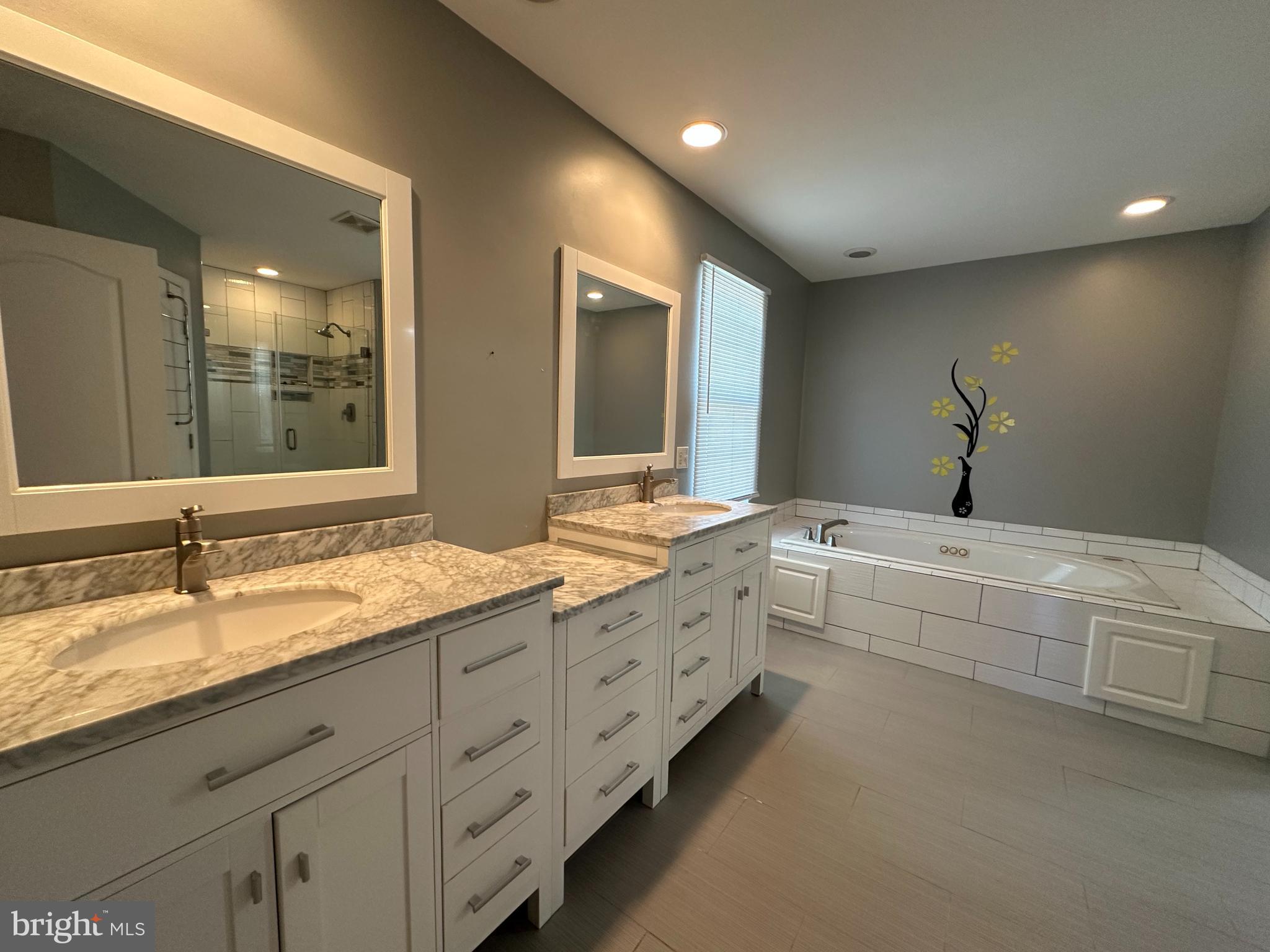 KINGSVIEW SUB - Residential