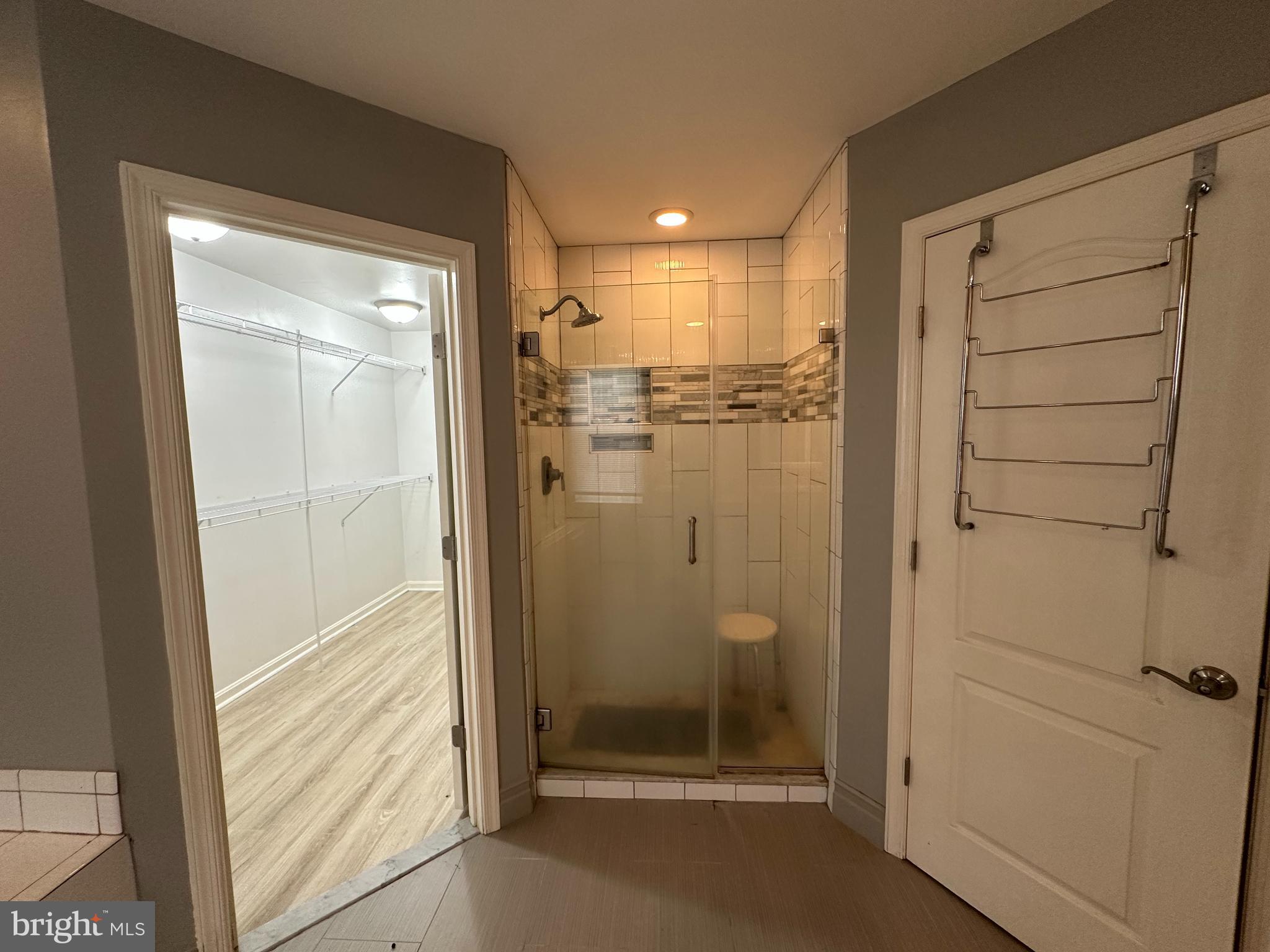 KINGSVIEW SUB - Residential