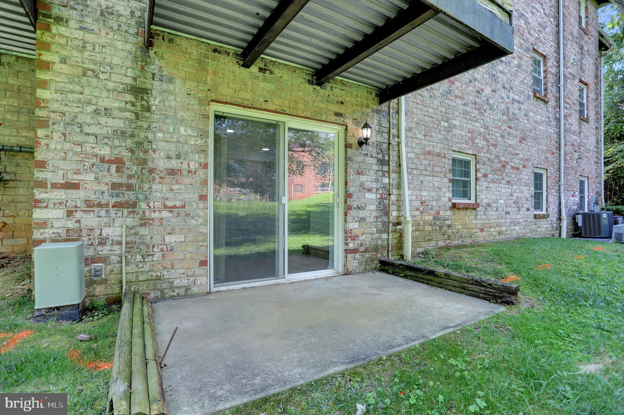 GARDENS AT OWINGS MILLS - Residential Lease