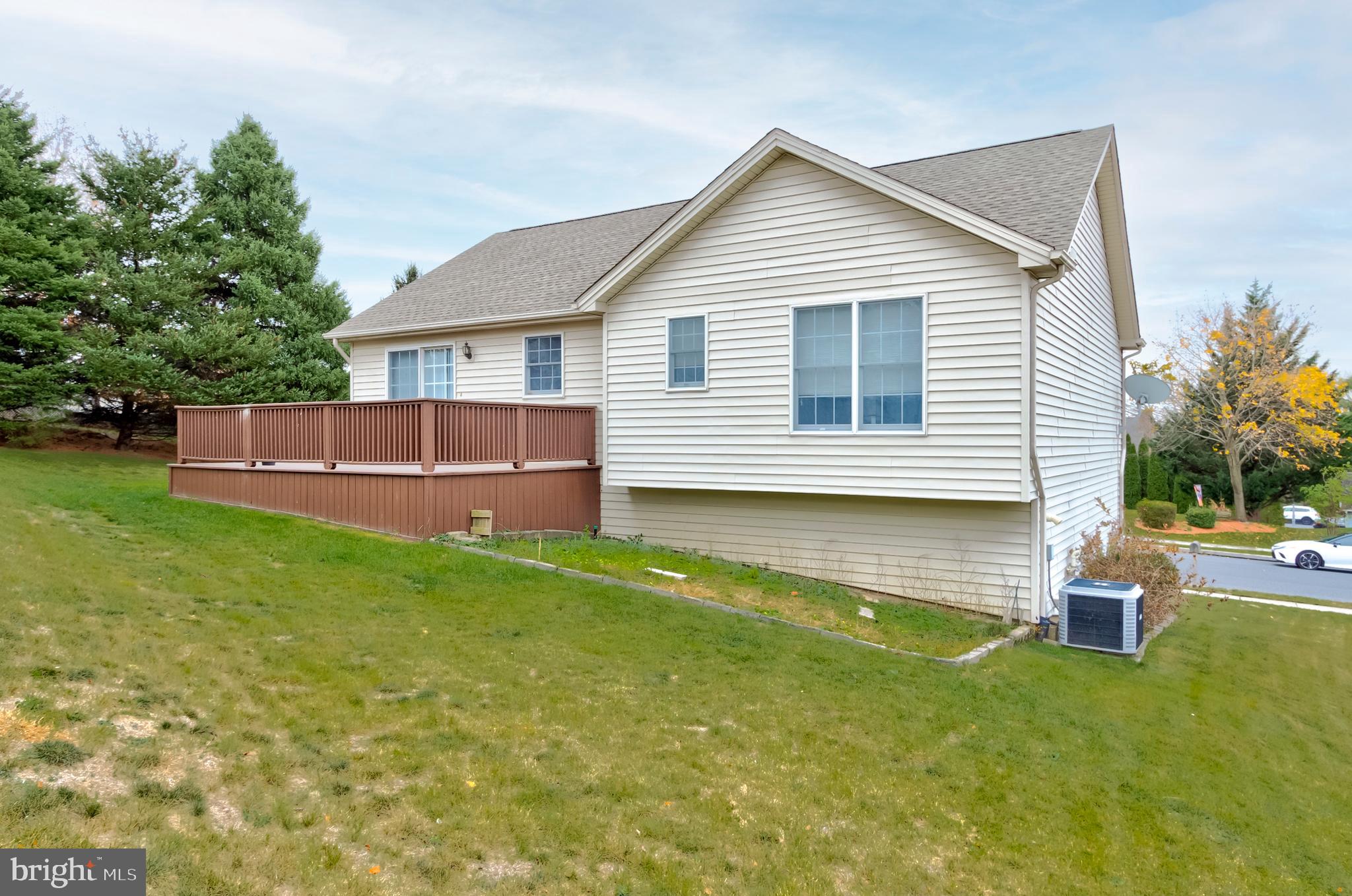 LOGANS RUN - Residential