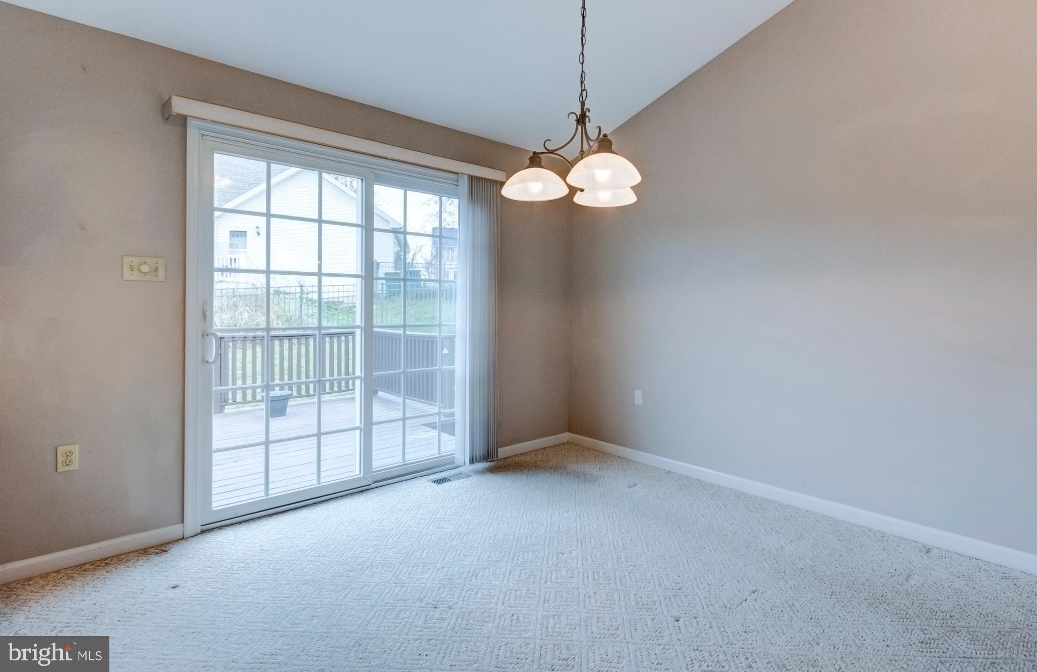 LOGANS RUN - Residential