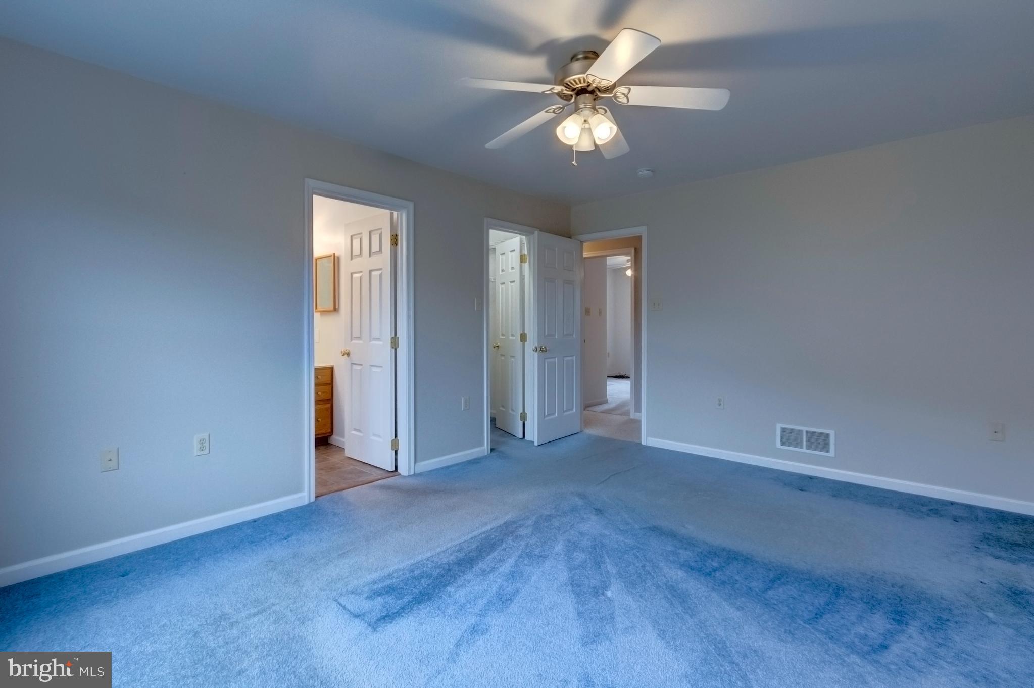 LOGANS RUN - Residential