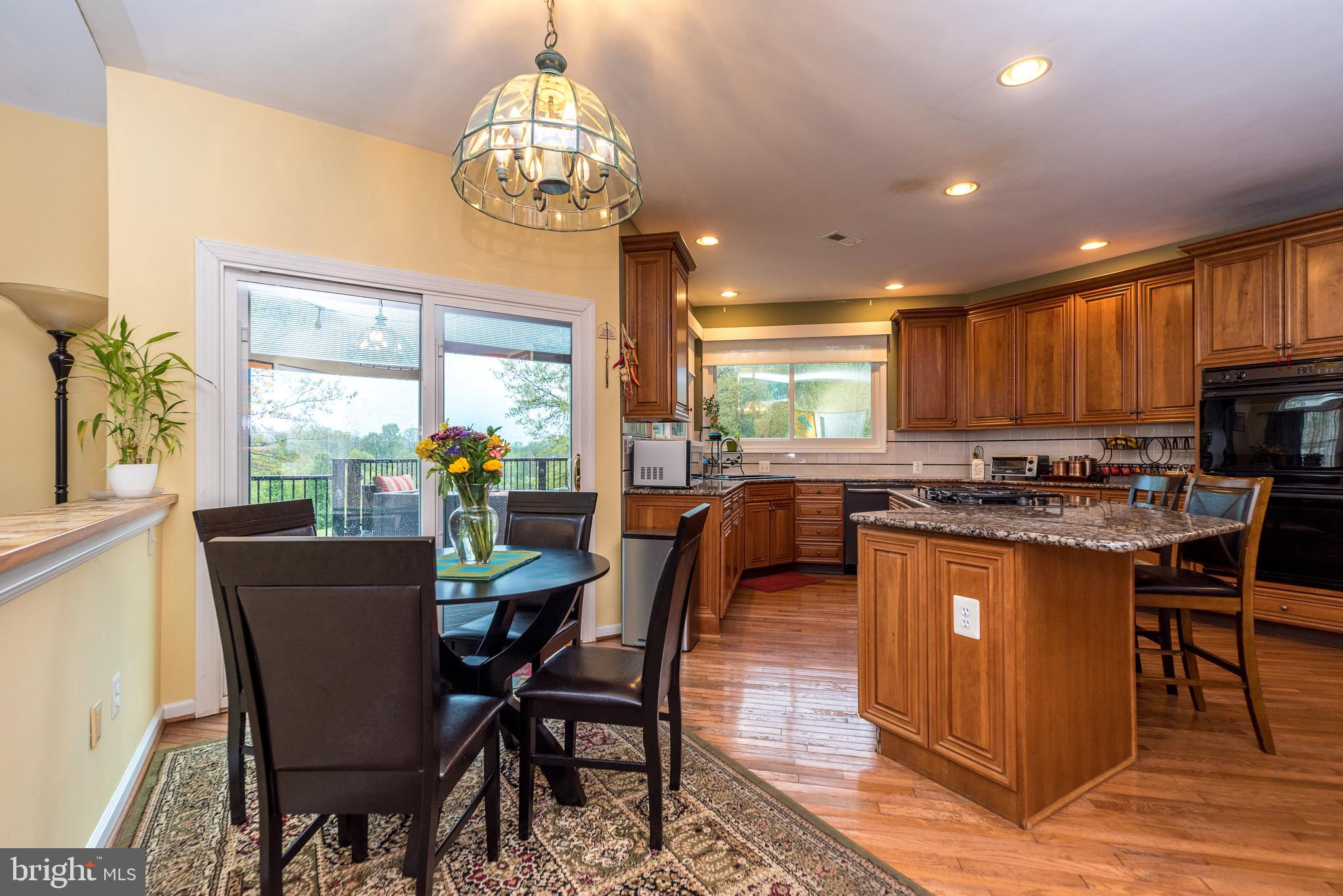 BUCKS CTY COUNTRYC - Residential