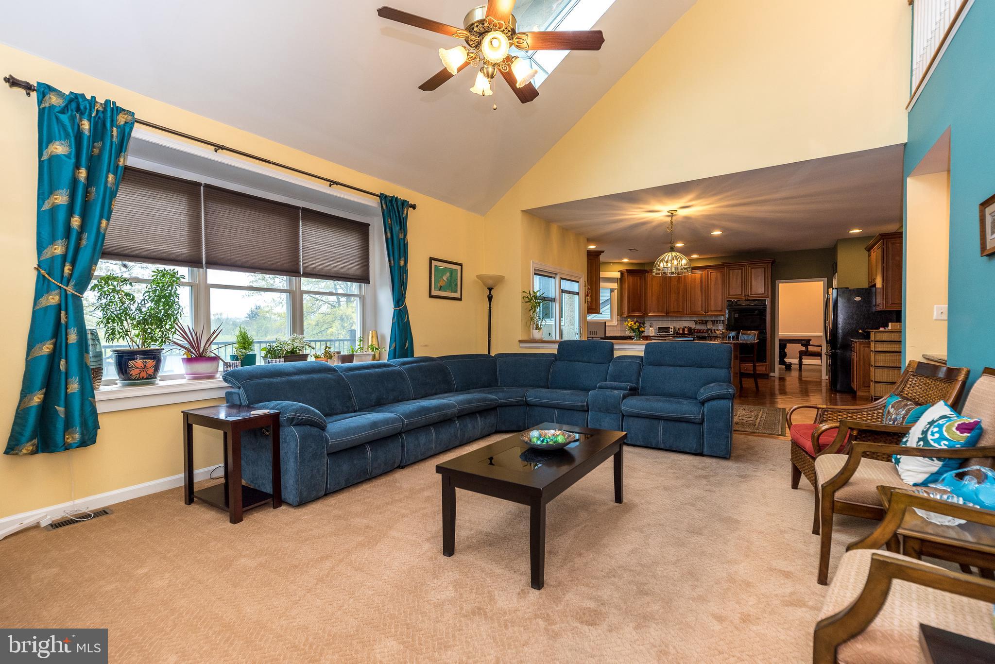 BUCKS CTY COUNTRYC - Residential