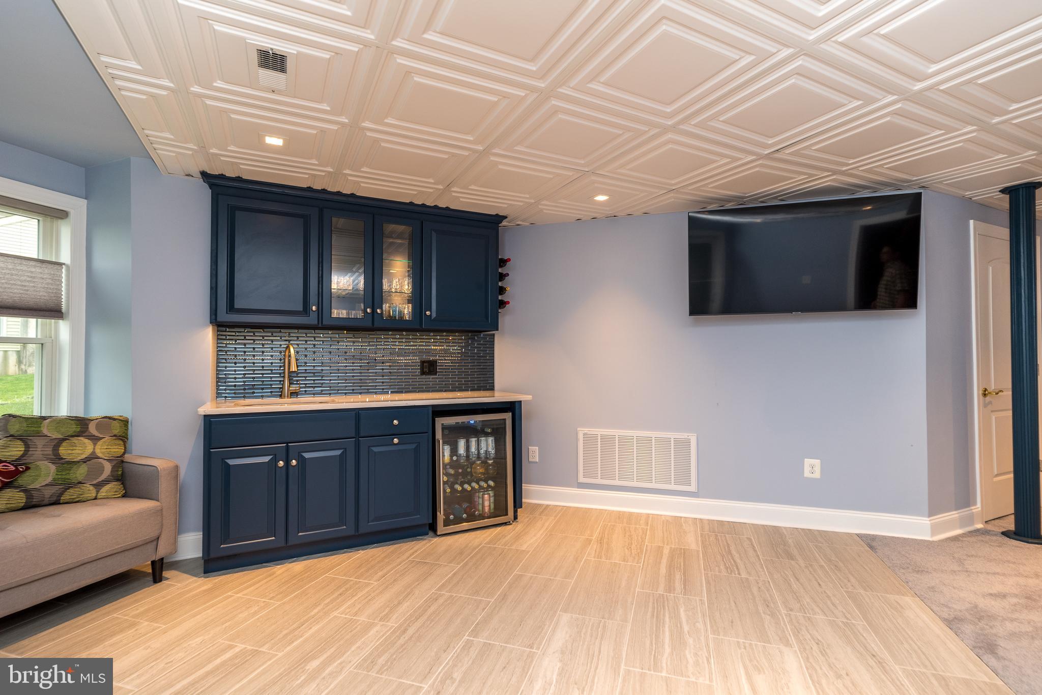 BUCKS CTY COUNTRYC - Residential