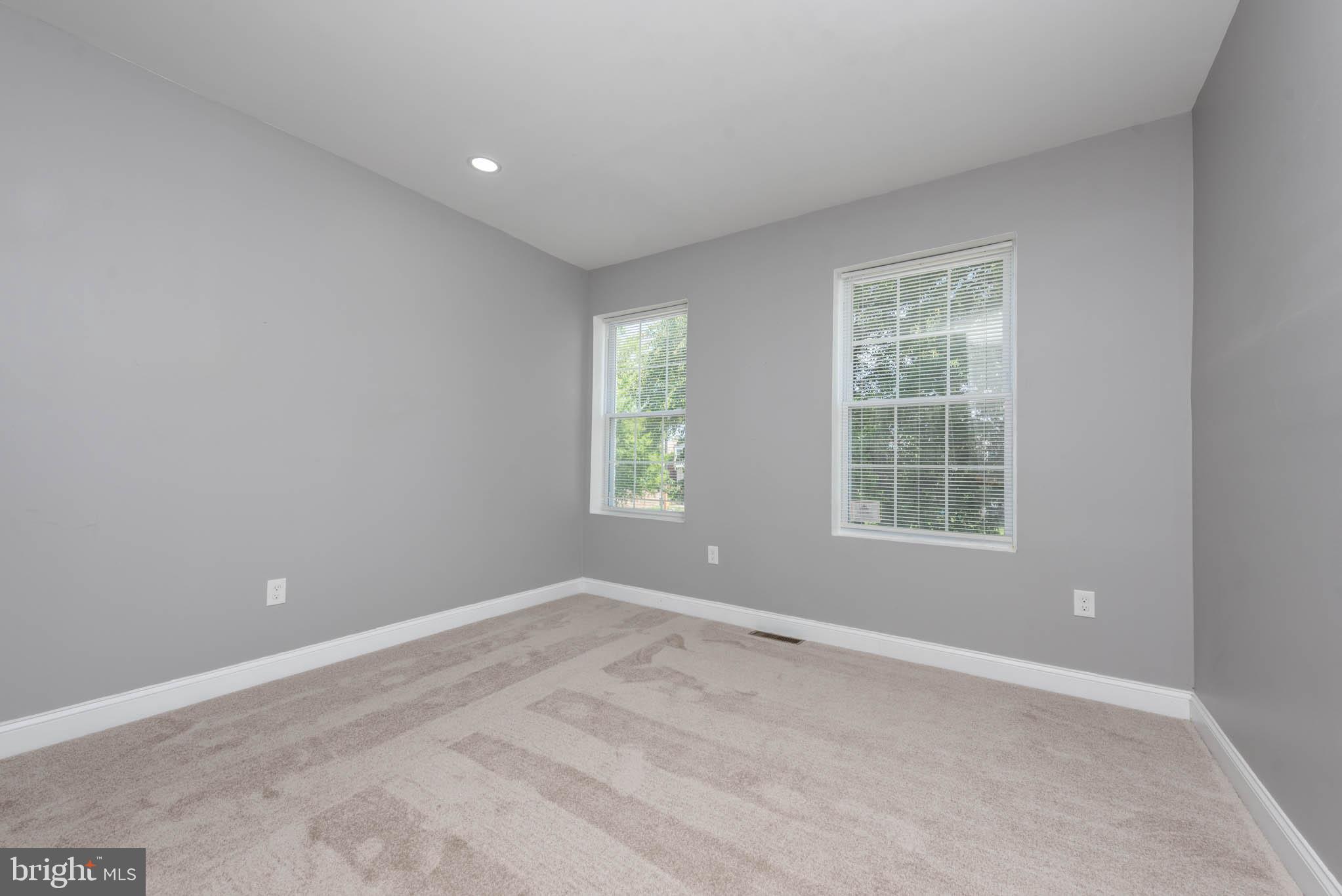 HARWOOD - Residential