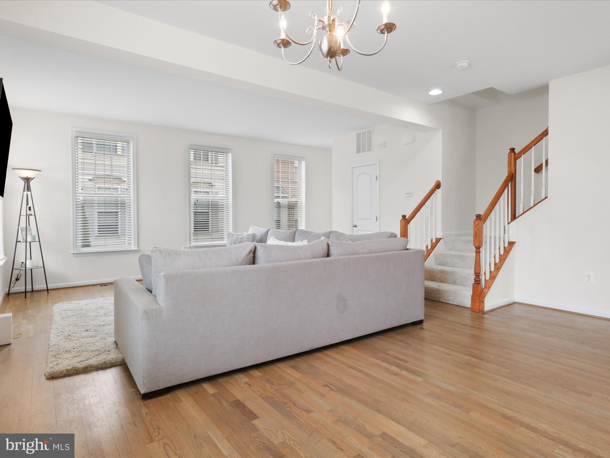 OCCOQUAN HEIGHTS - Residential