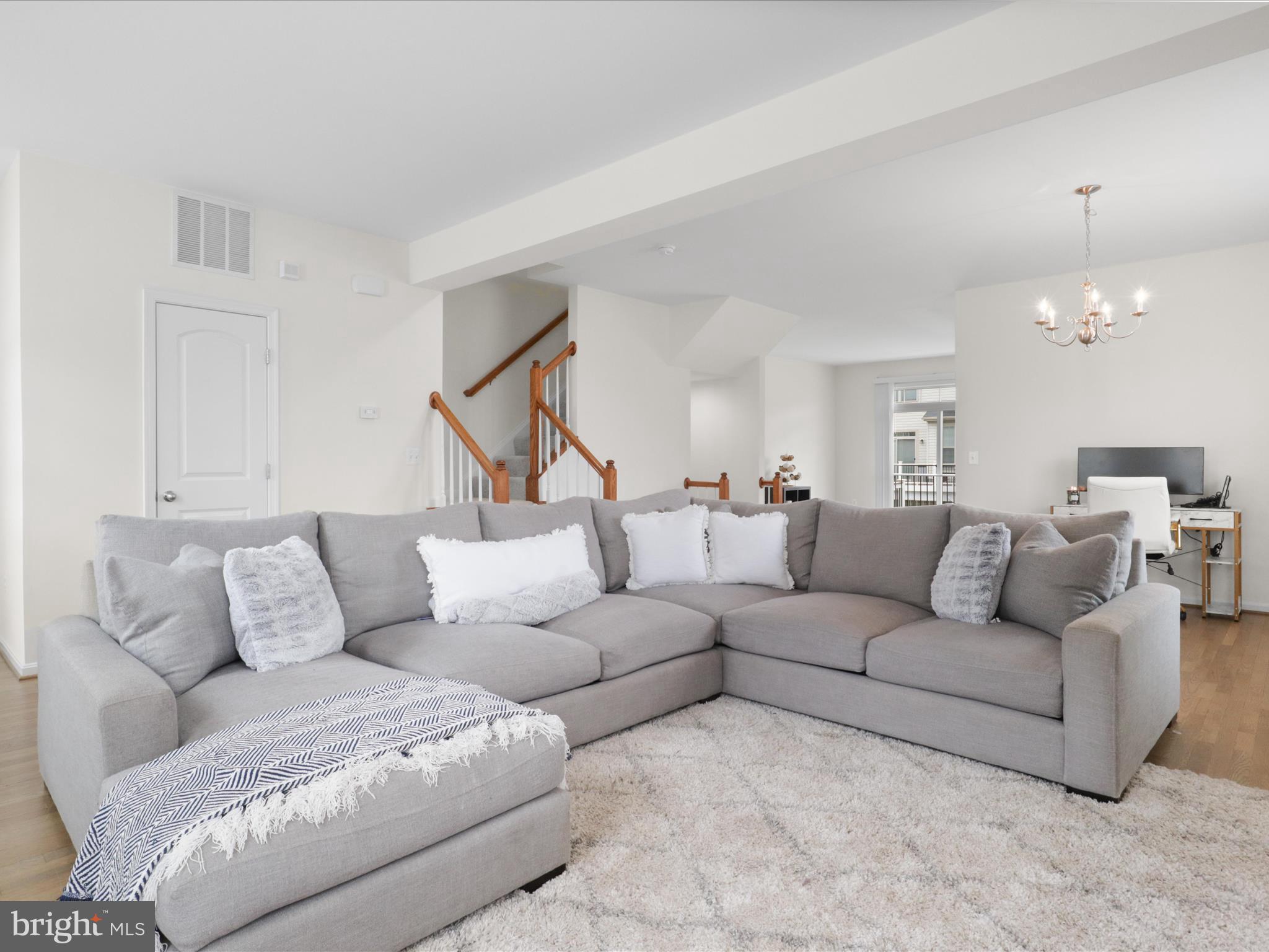 OCCOQUAN HEIGHTS - Residential