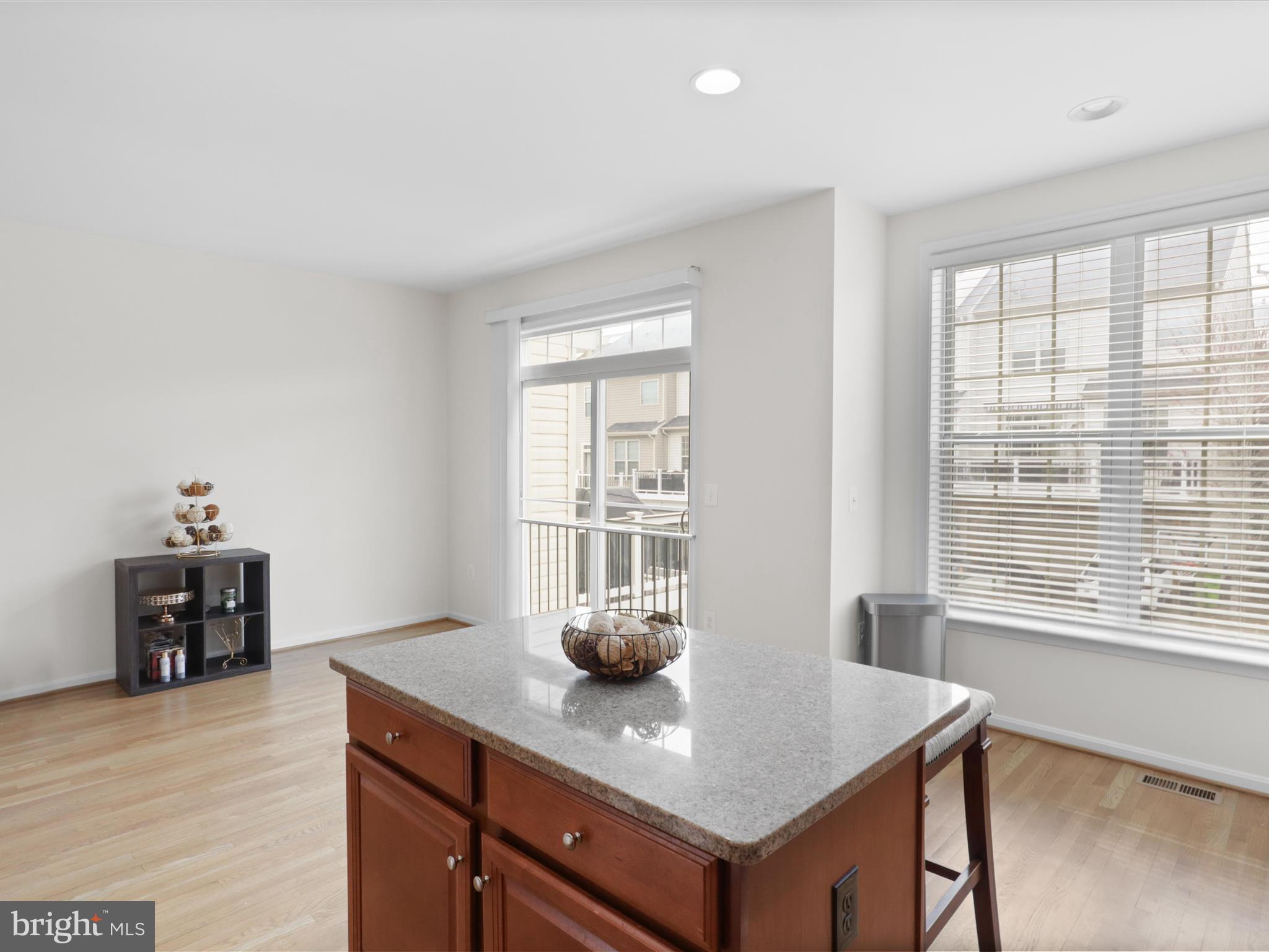 OCCOQUAN HEIGHTS - Residential