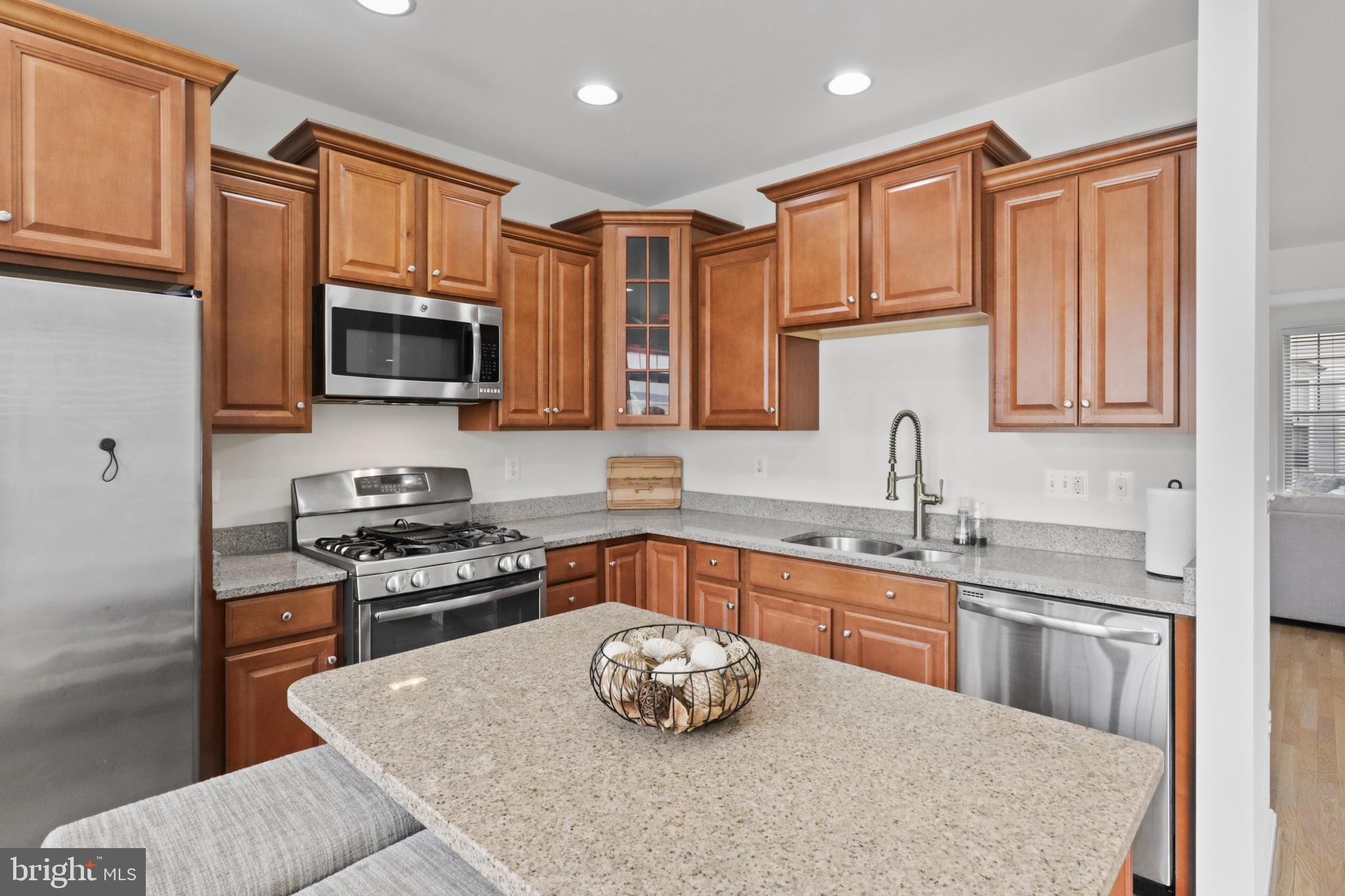 OCCOQUAN HEIGHTS - Residential