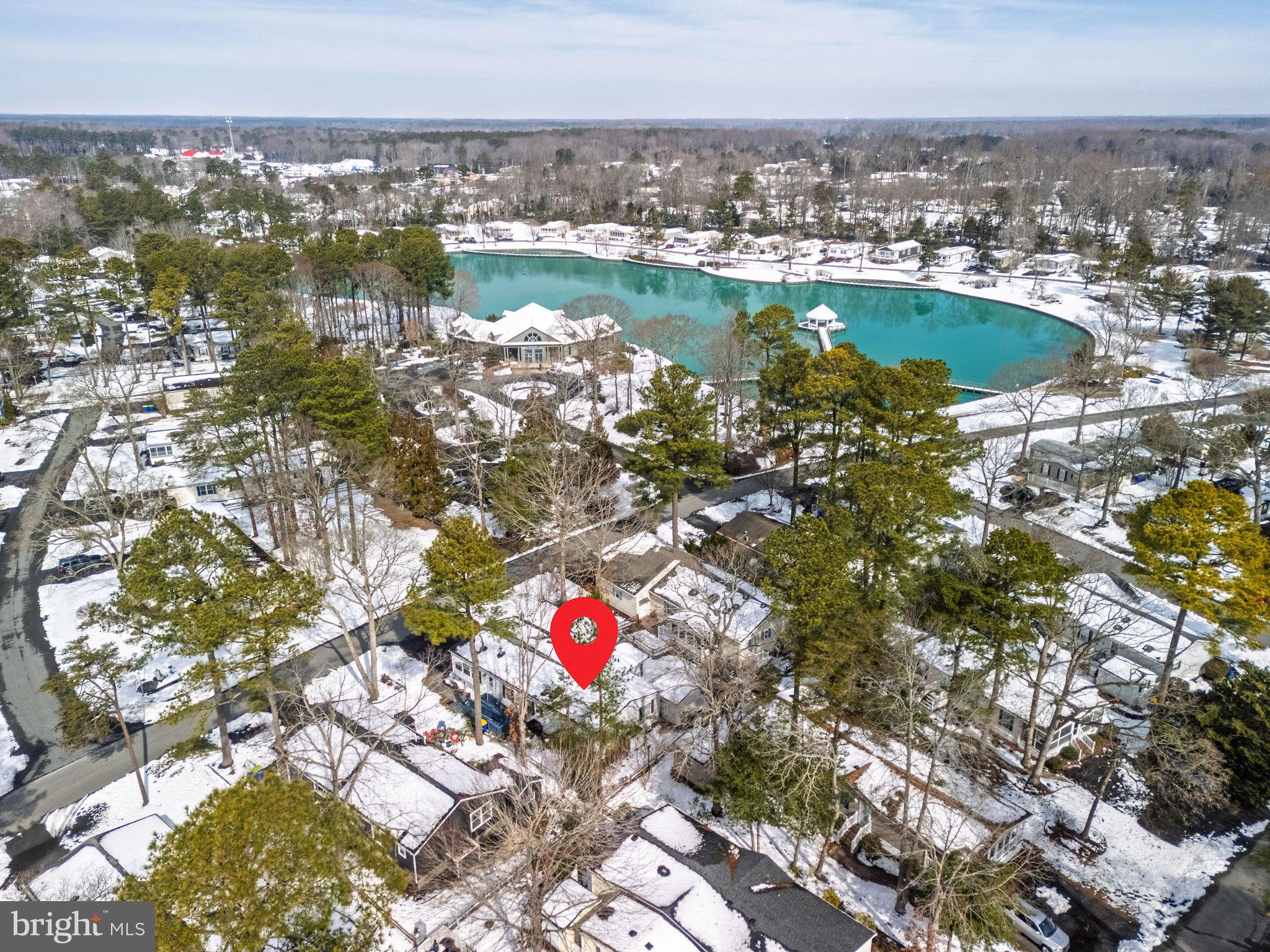 POTNETS LAKESIDE - Residential