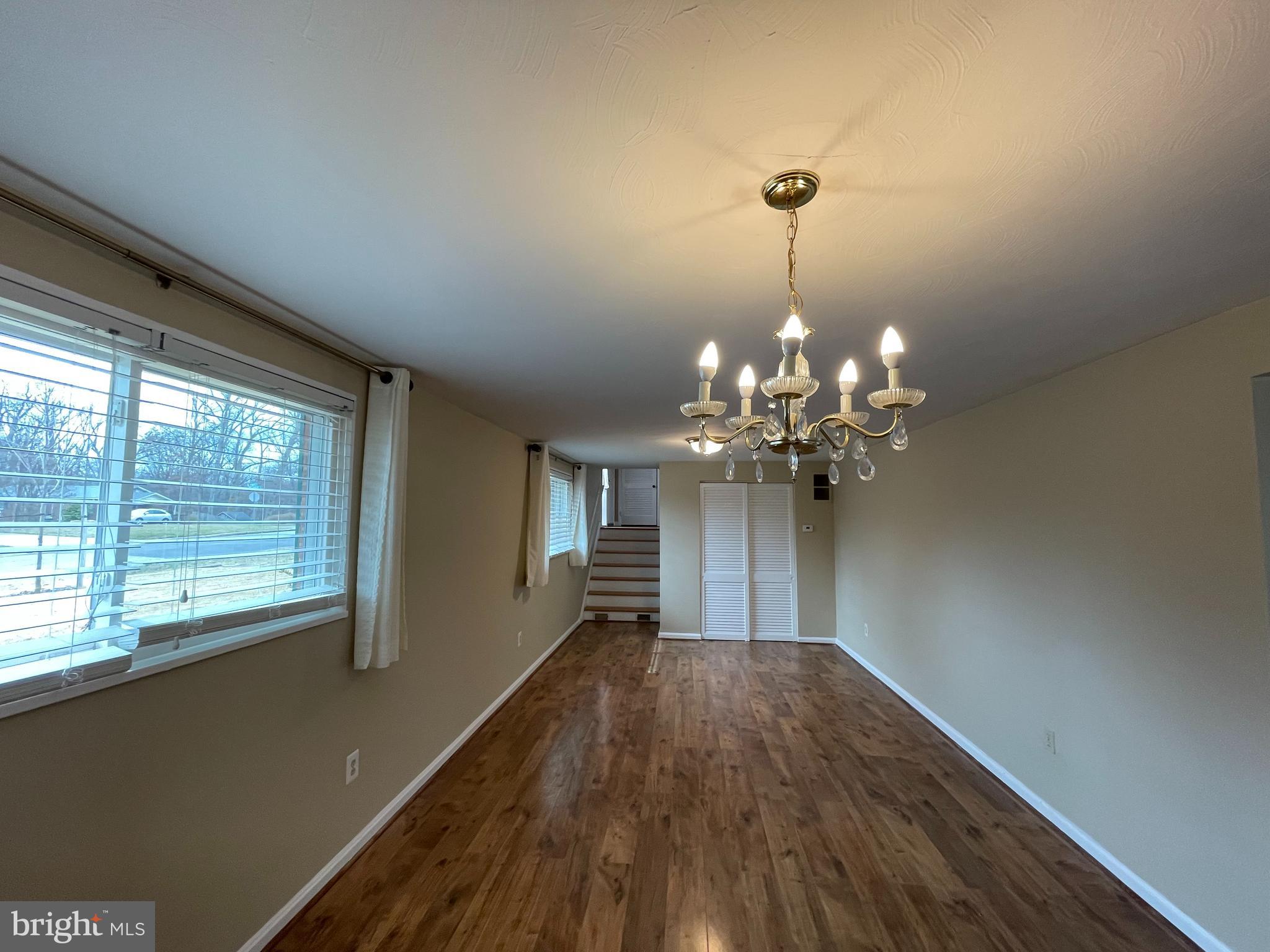 COLLEGE PARK ESTATES - Residential