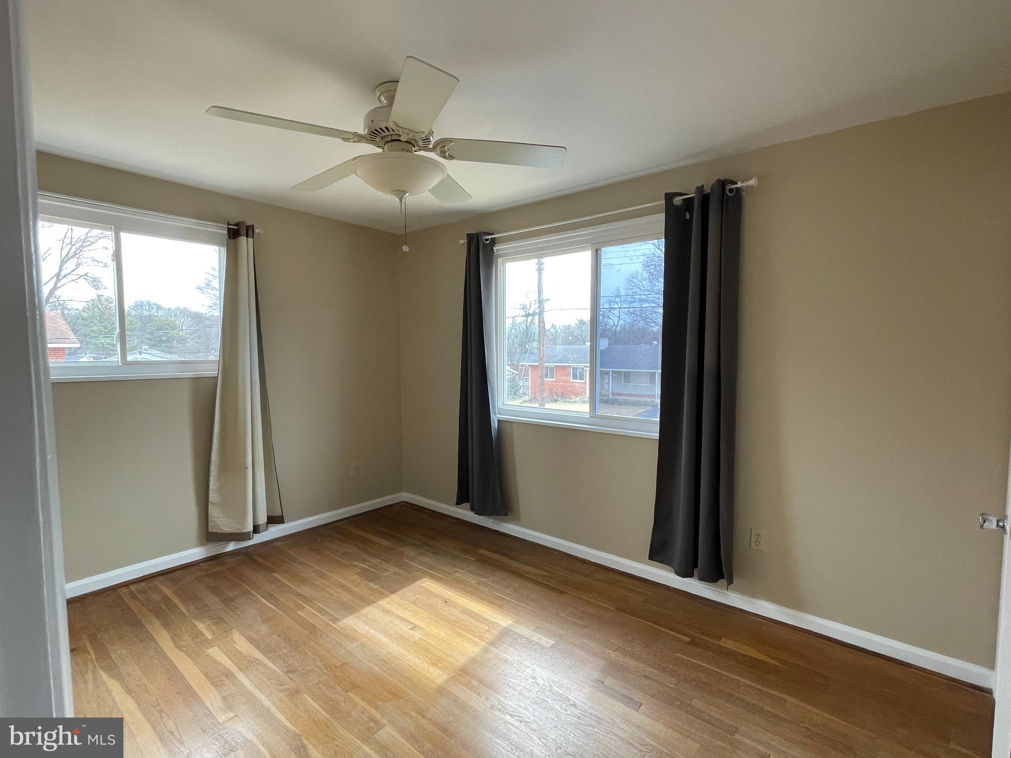 COLLEGE PARK ESTATES - Residential