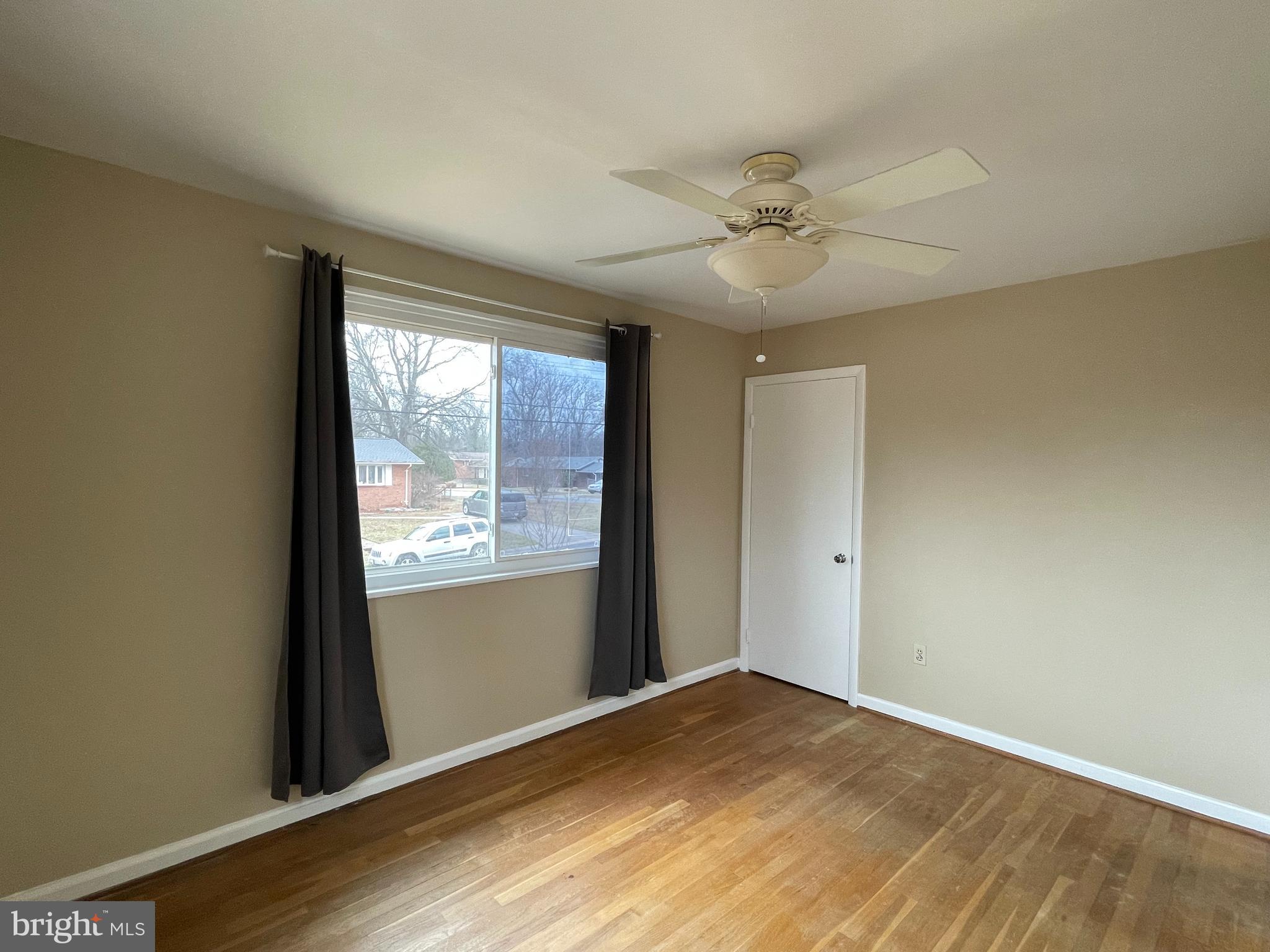 COLLEGE PARK ESTATES - Residential