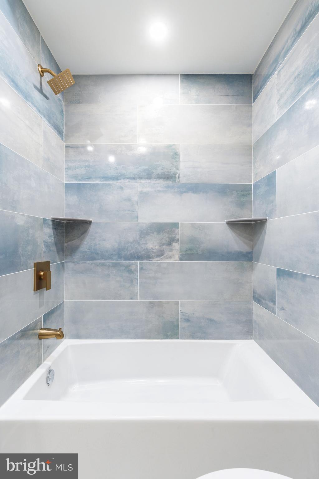 NEWBOLD - Residential