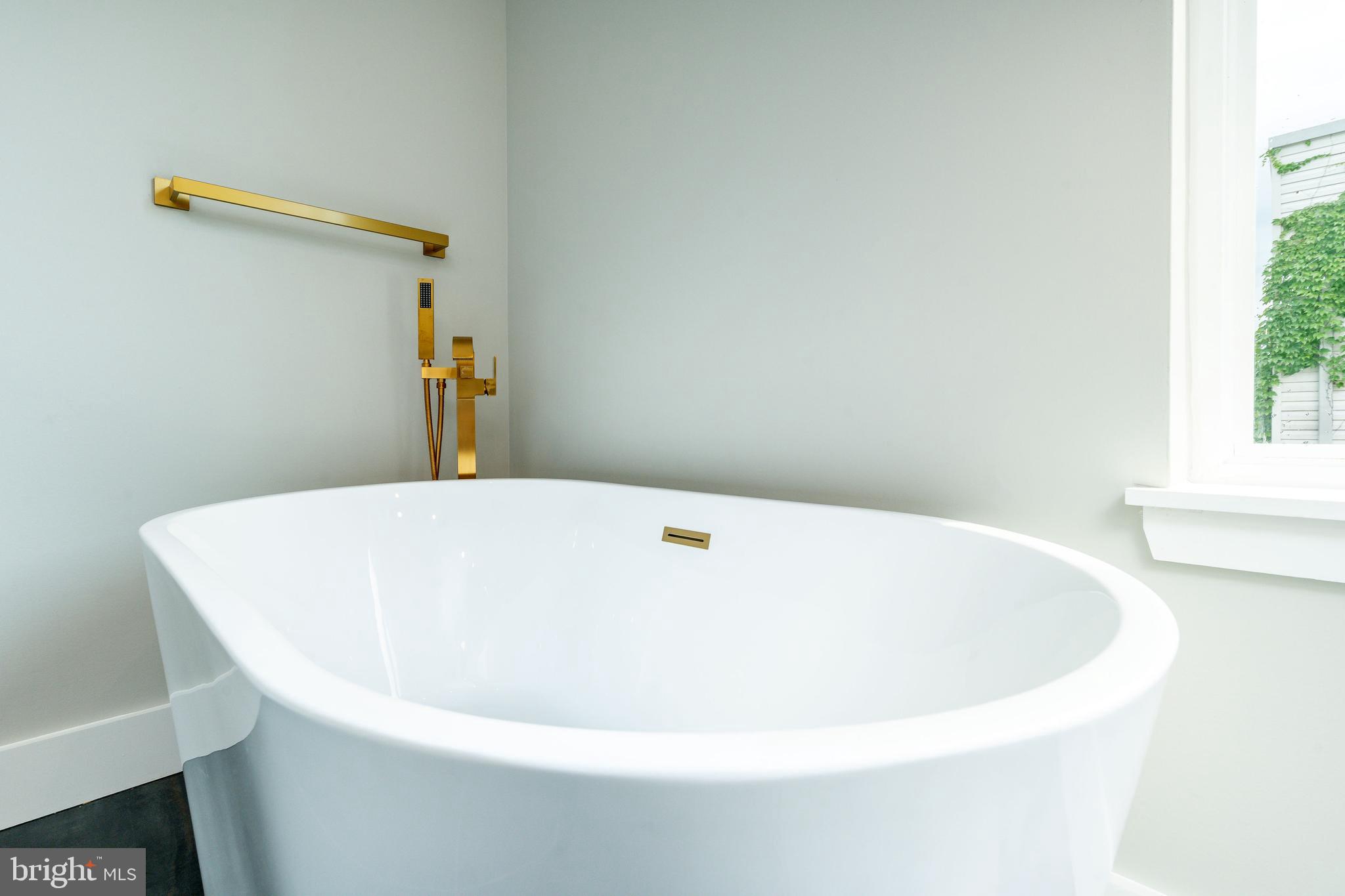 NEWBOLD - Residential