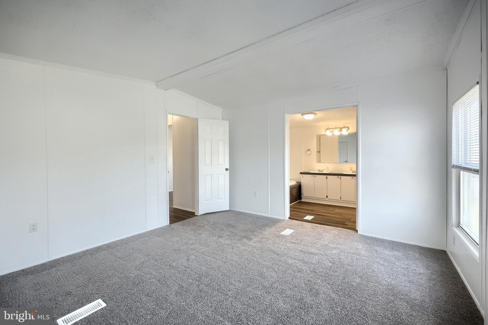 TALL OAK ESTATES - Residential