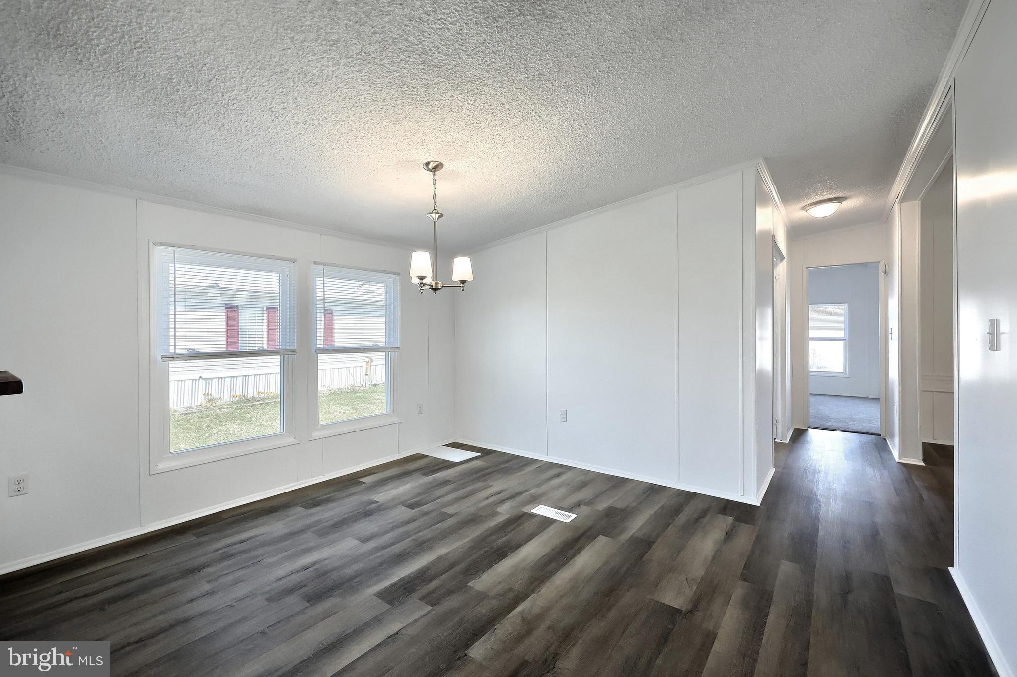 TALL OAK ESTATES - Residential