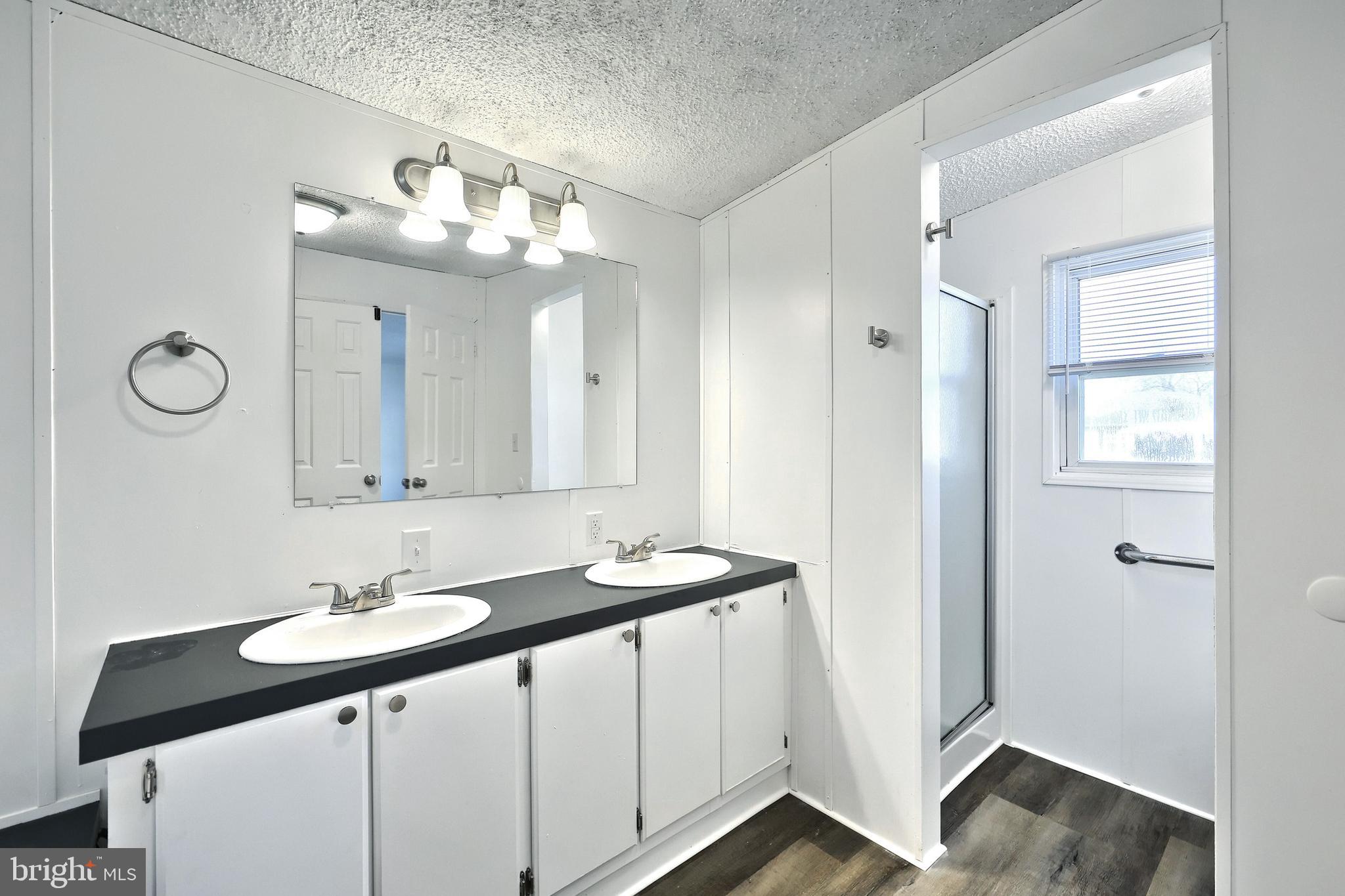 TALL OAK ESTATES - Residential