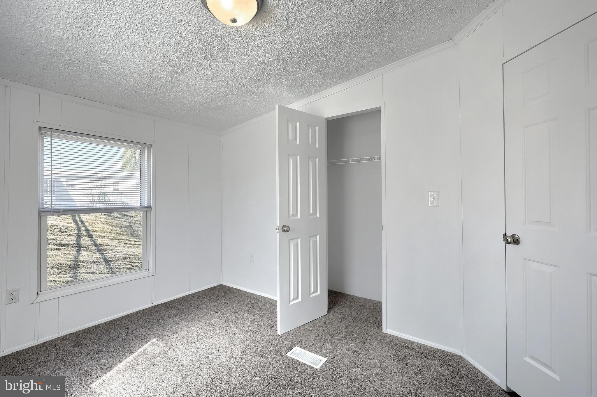 TALL OAK ESTATES - Residential