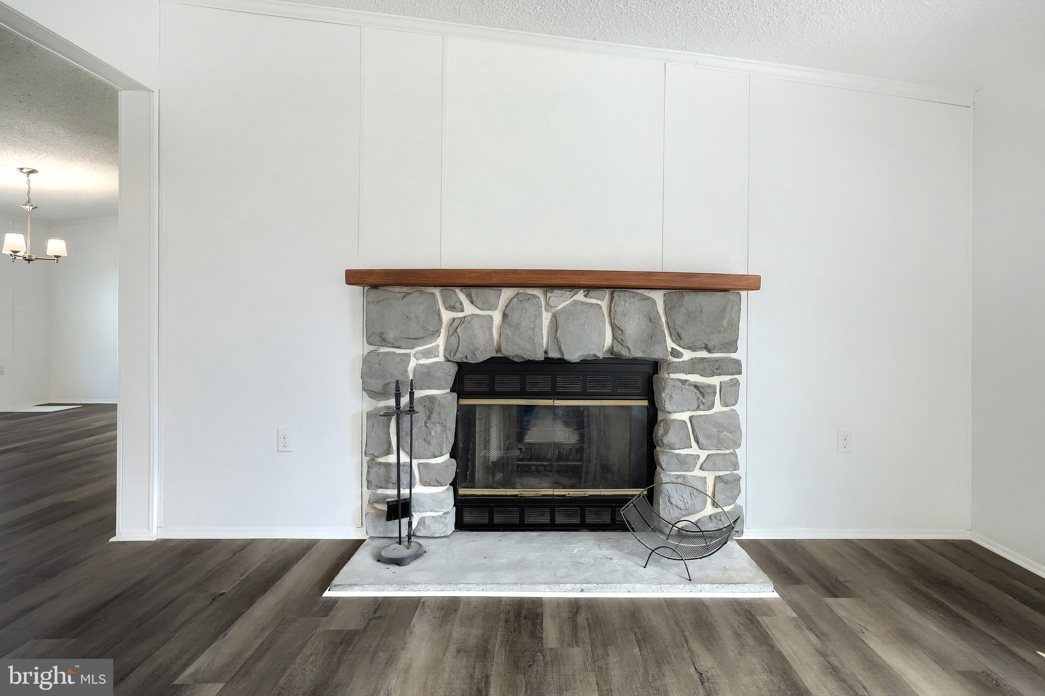 TALL OAK ESTATES - Residential