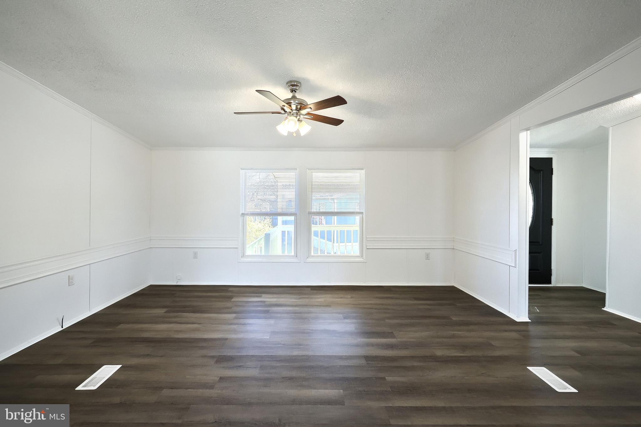 TALL OAK ESTATES - Residential