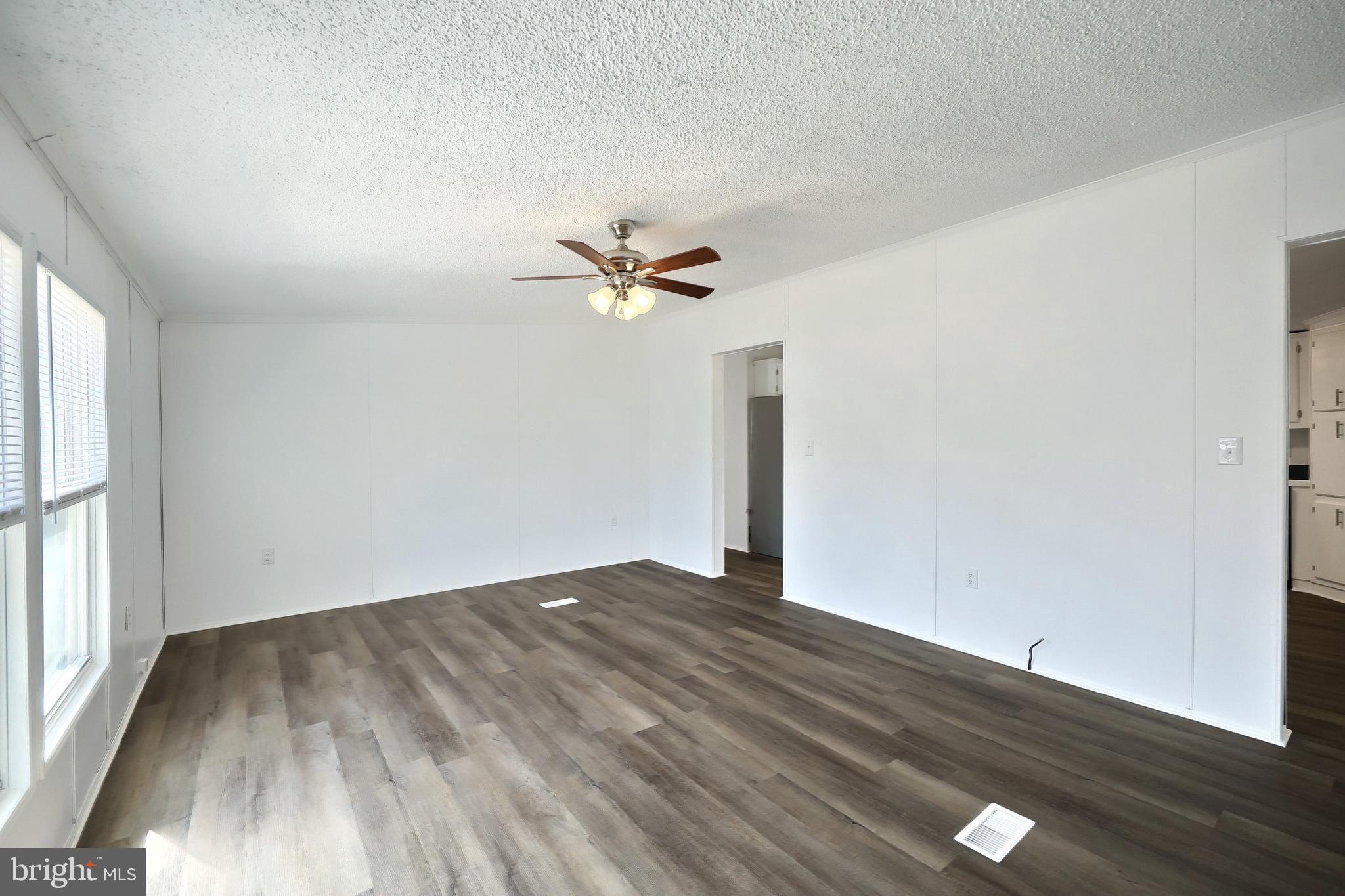 TALL OAK ESTATES - Residential