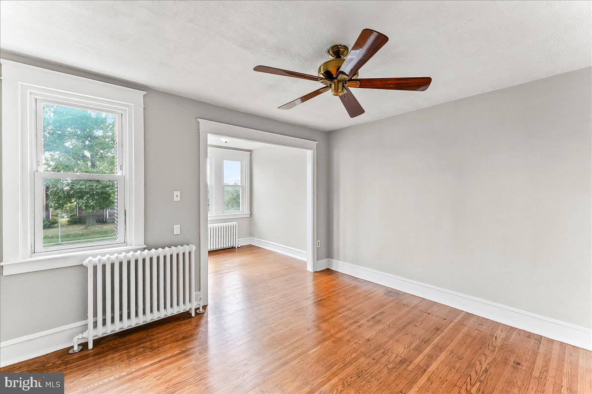 856 CHESTER PIKE