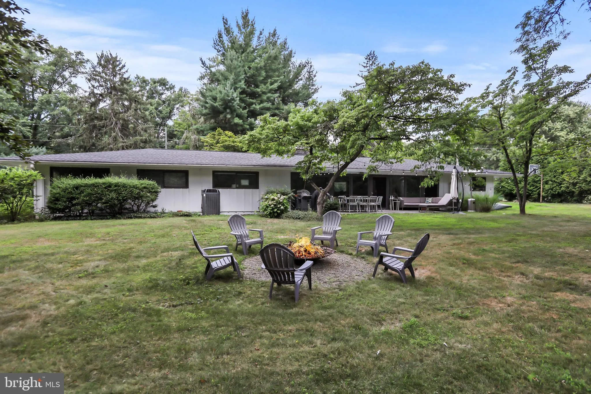 Princeton, New Jersey 08540, United States, 4 Bedrooms Bedrooms, ,2 BathroomsBathrooms,Residential,Active,146901