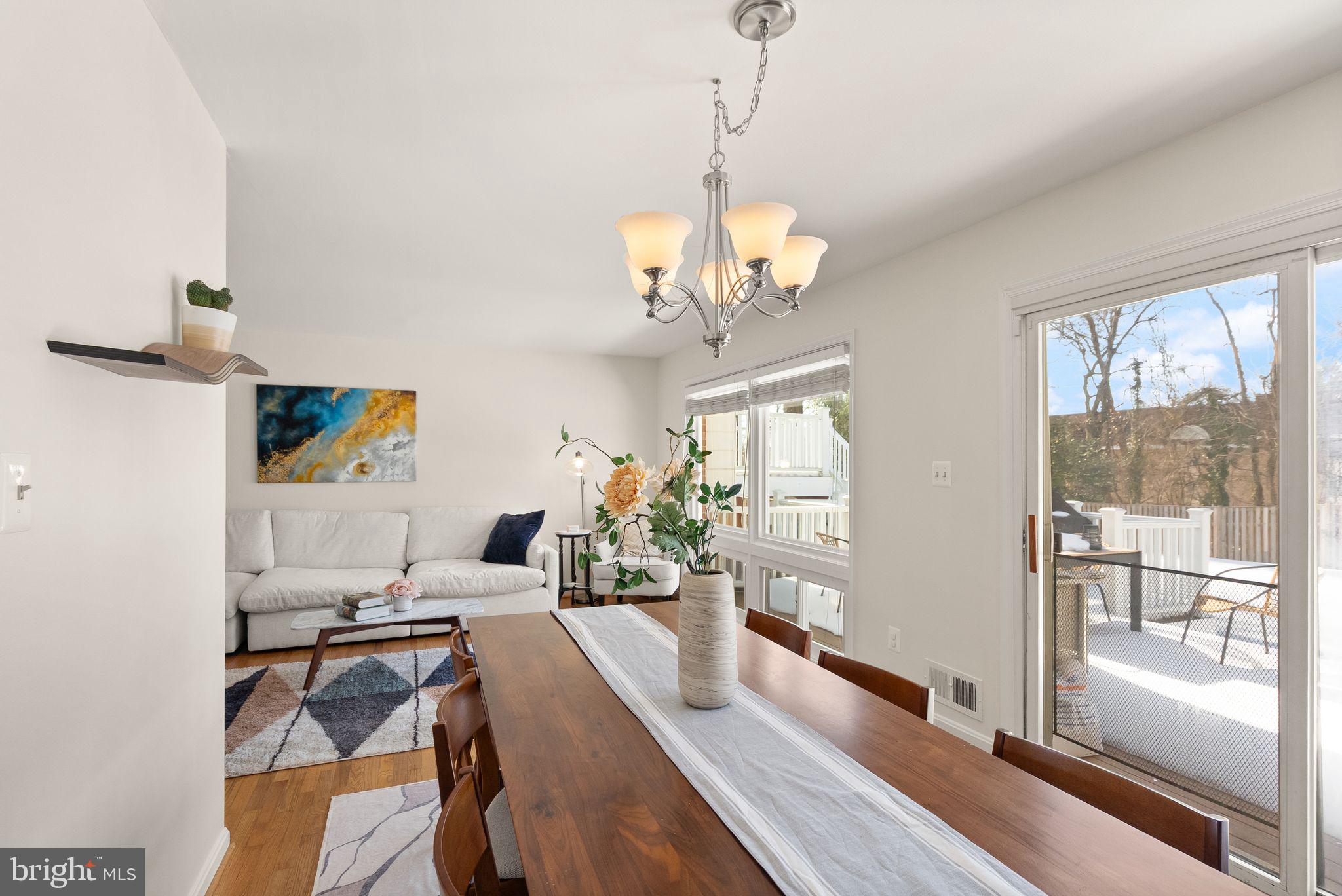 MOSBY WOODS - Residential