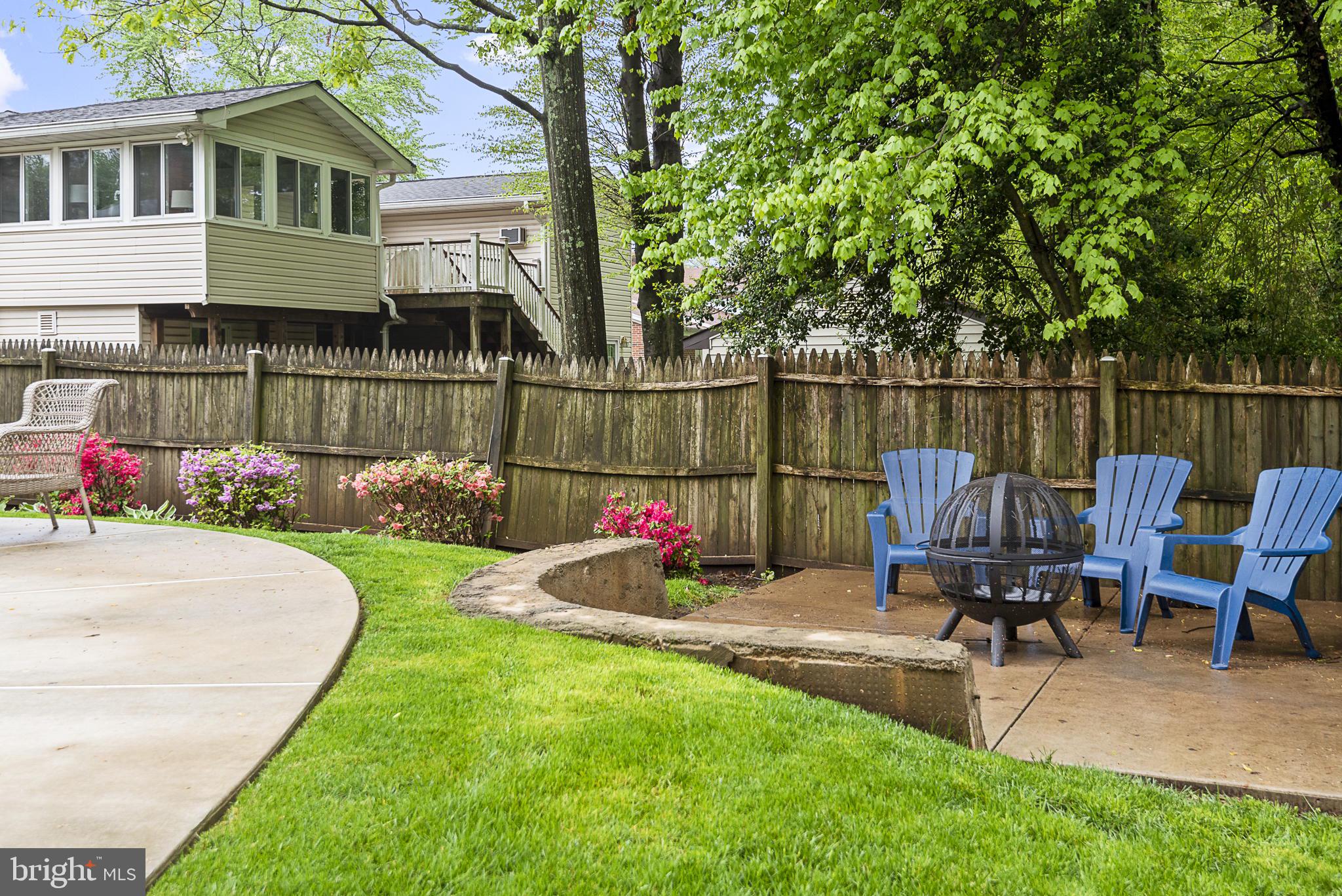 MOSBY WOODS - Residential