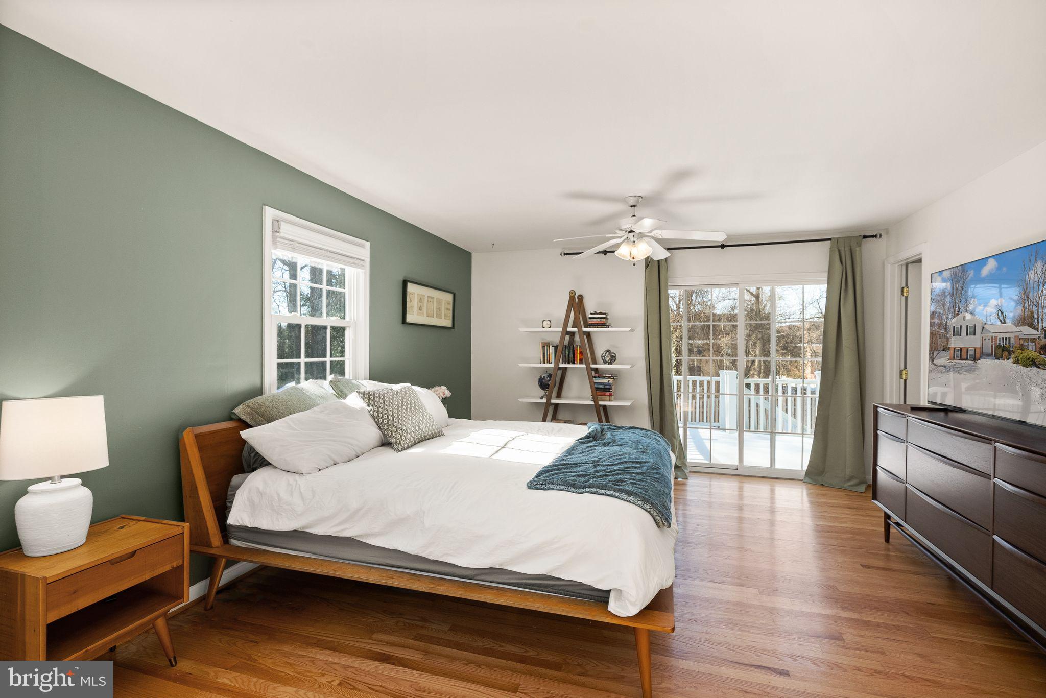 MOSBY WOODS - Residential