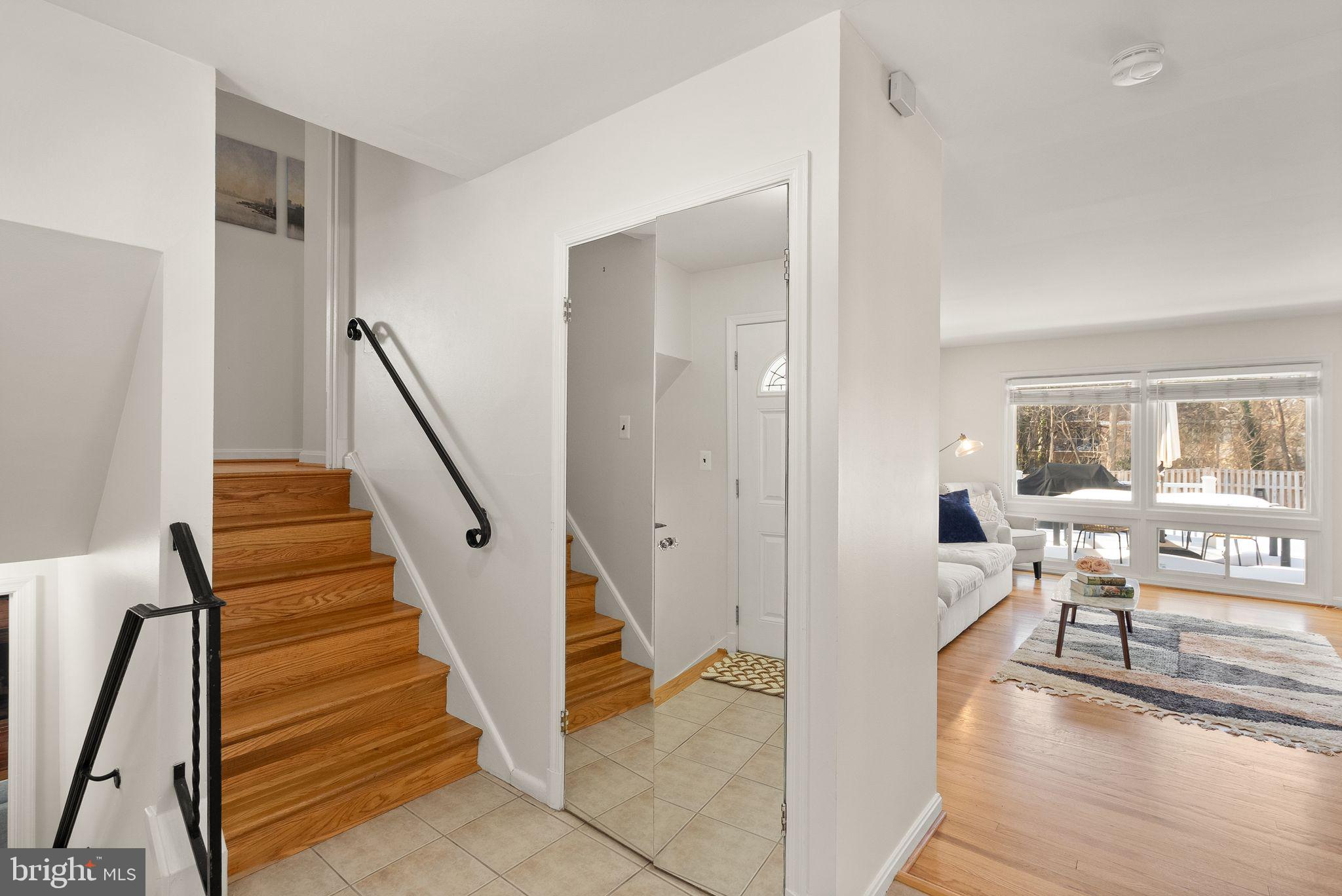 MOSBY WOODS - Residential