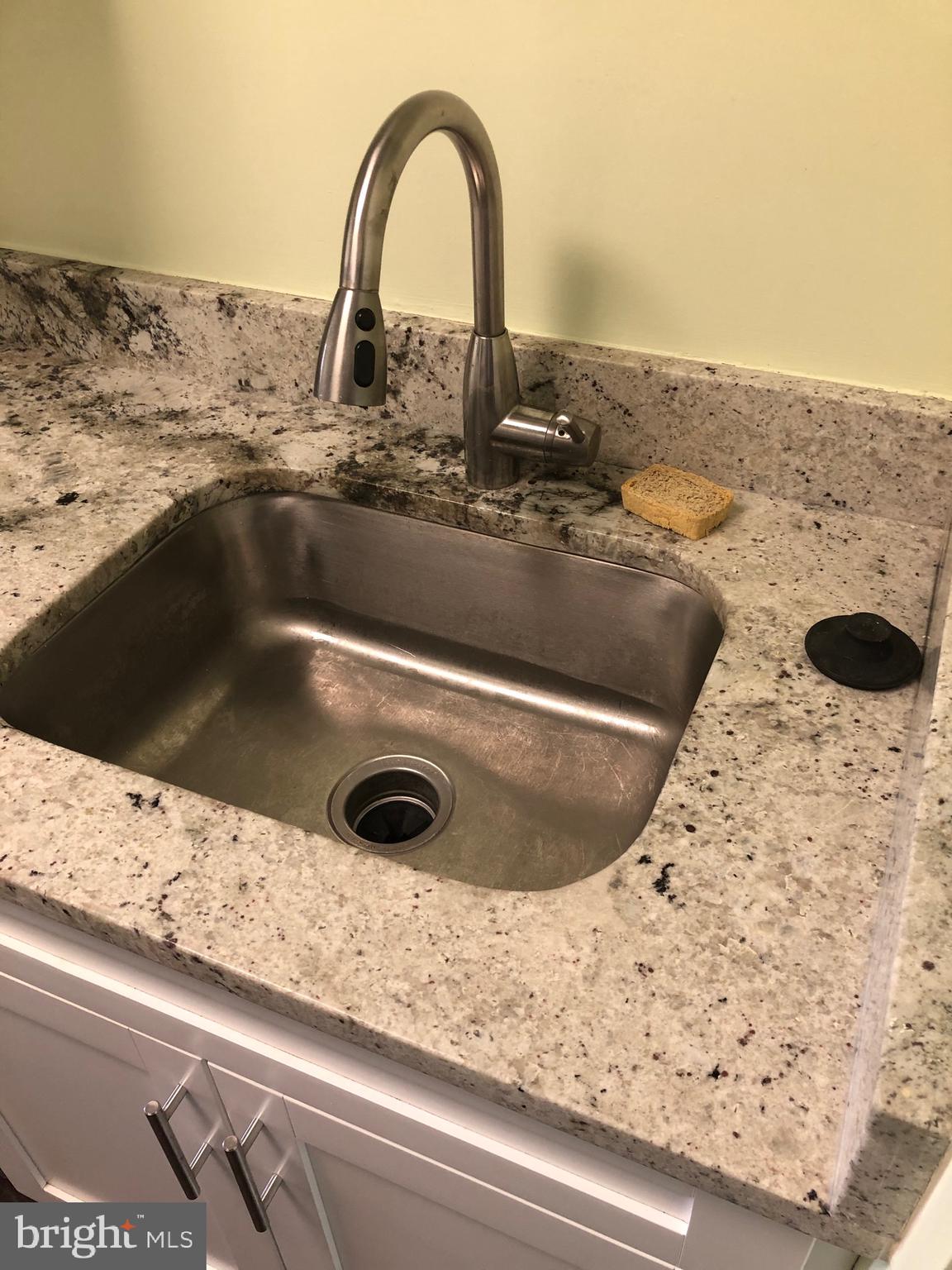 GROSVENOR PARK - Residential Lease