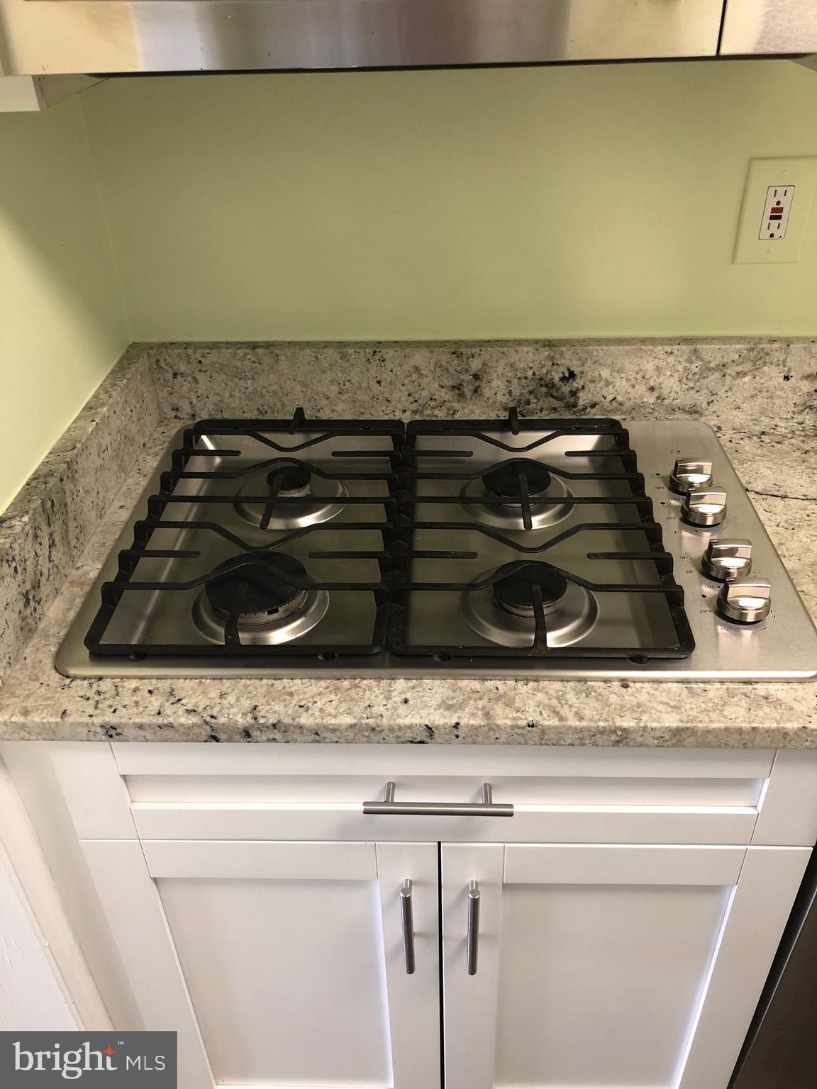 GROSVENOR PARK - Residential Lease