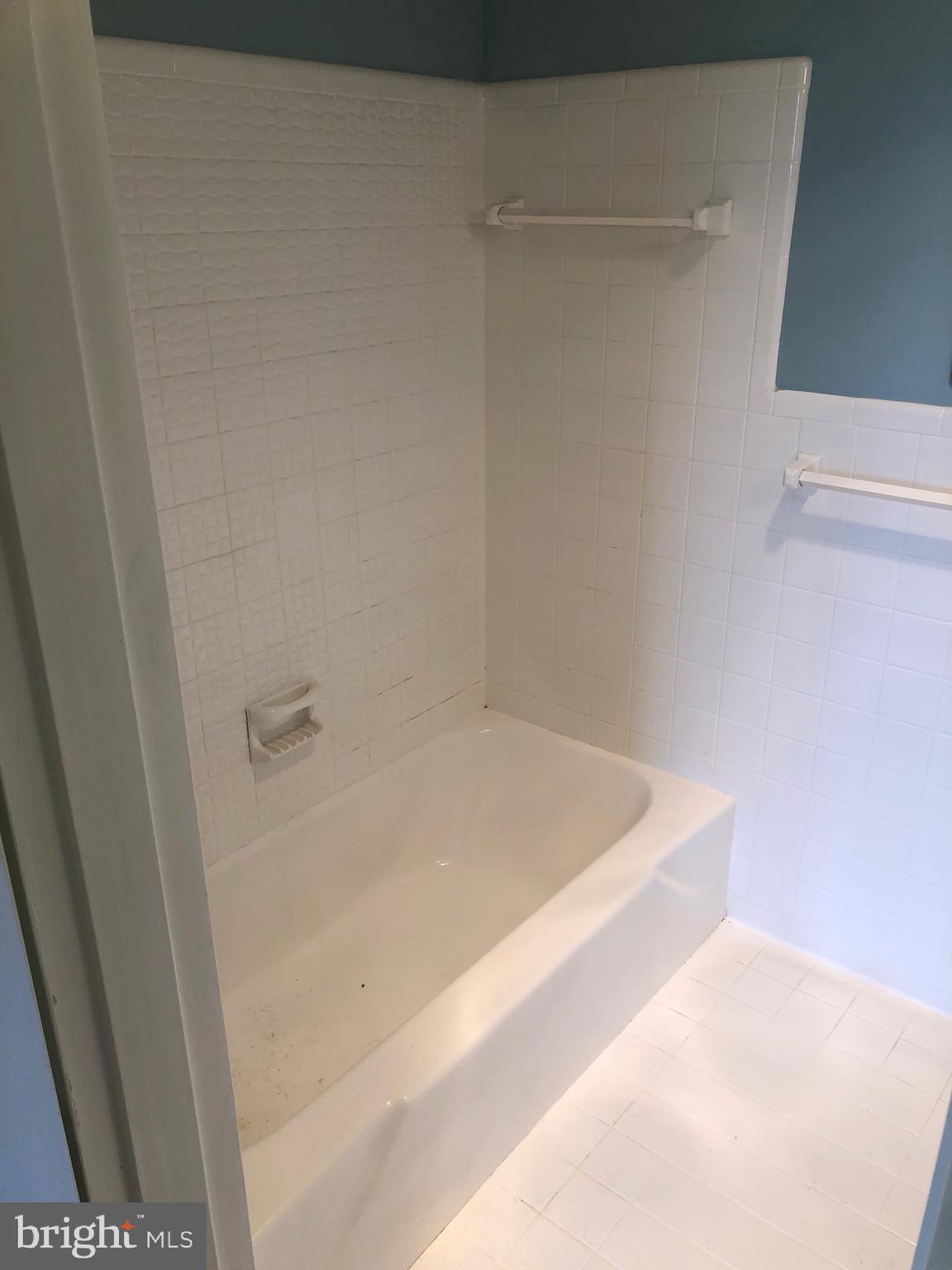 GROSVENOR PARK - Residential Lease