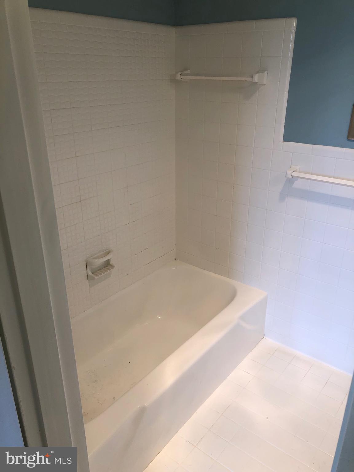 GROSVENOR PARK - Residential Lease