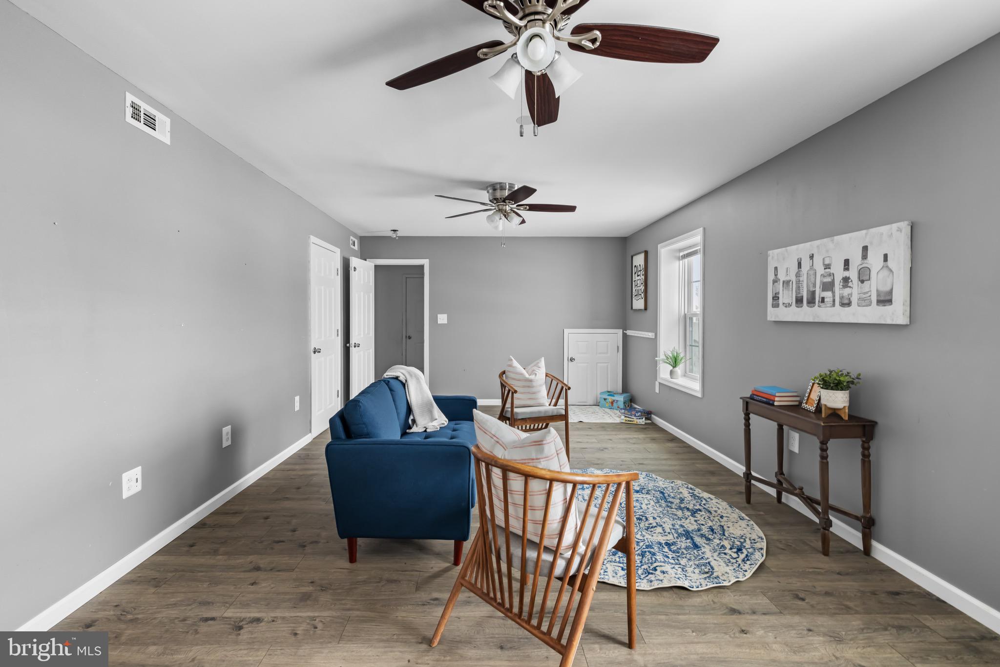 INWOOD MEADOWS - Residential