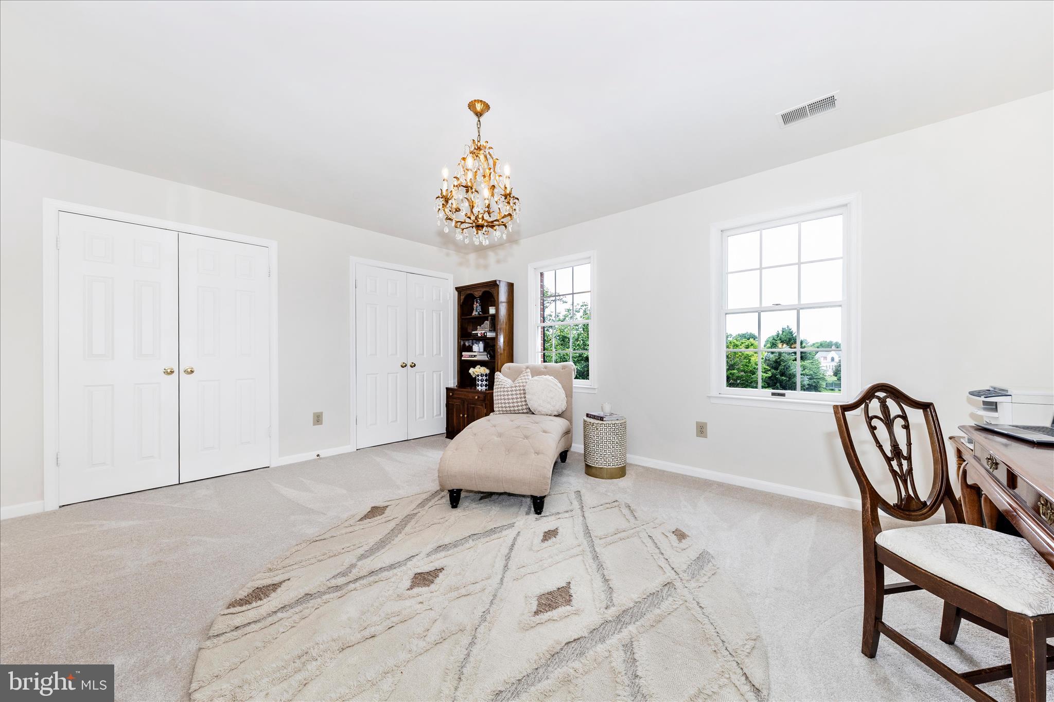 GRANBY WOODS - Residential