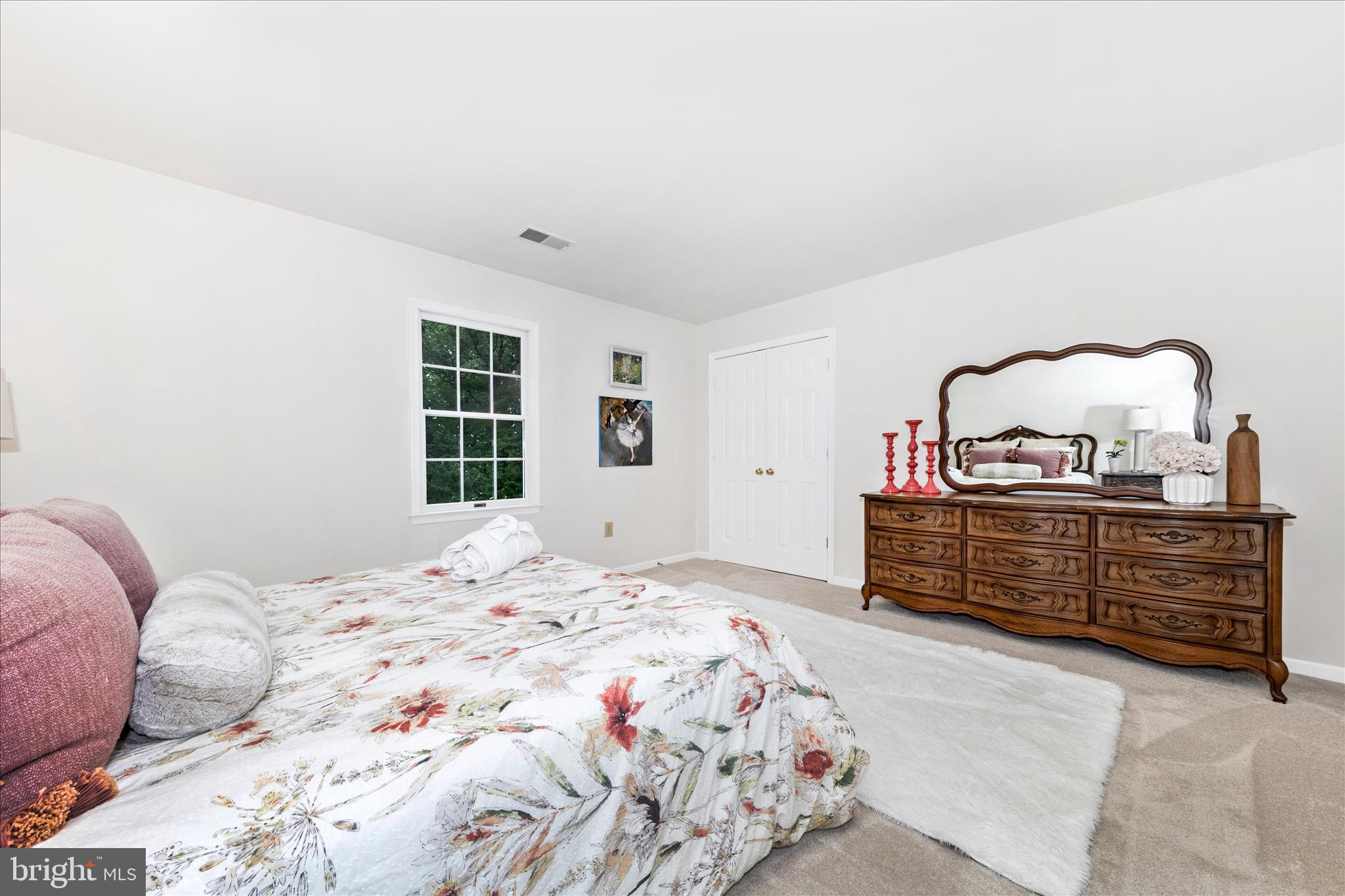 GRANBY WOODS - Residential
