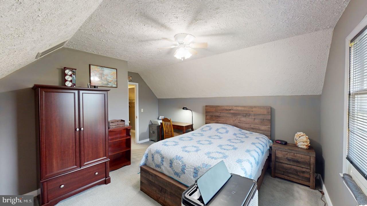 OGDEN FARM MEADOWS - Residential