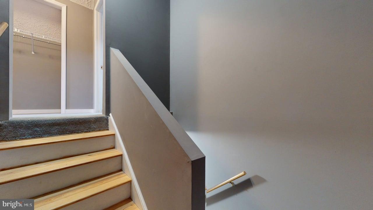 OGDEN FARM MEADOWS - Residential