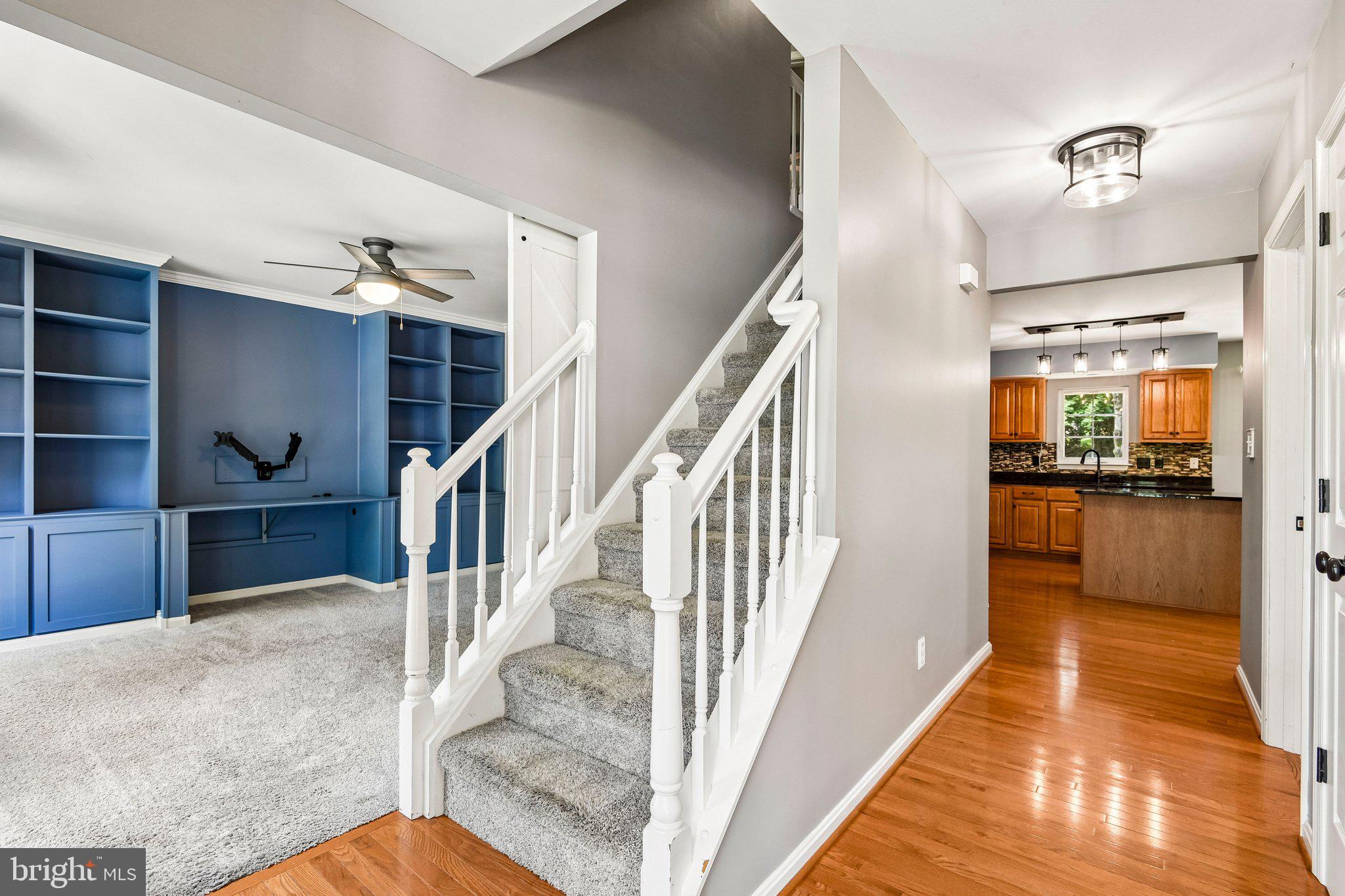 5911 N DAKOTA DRIVE