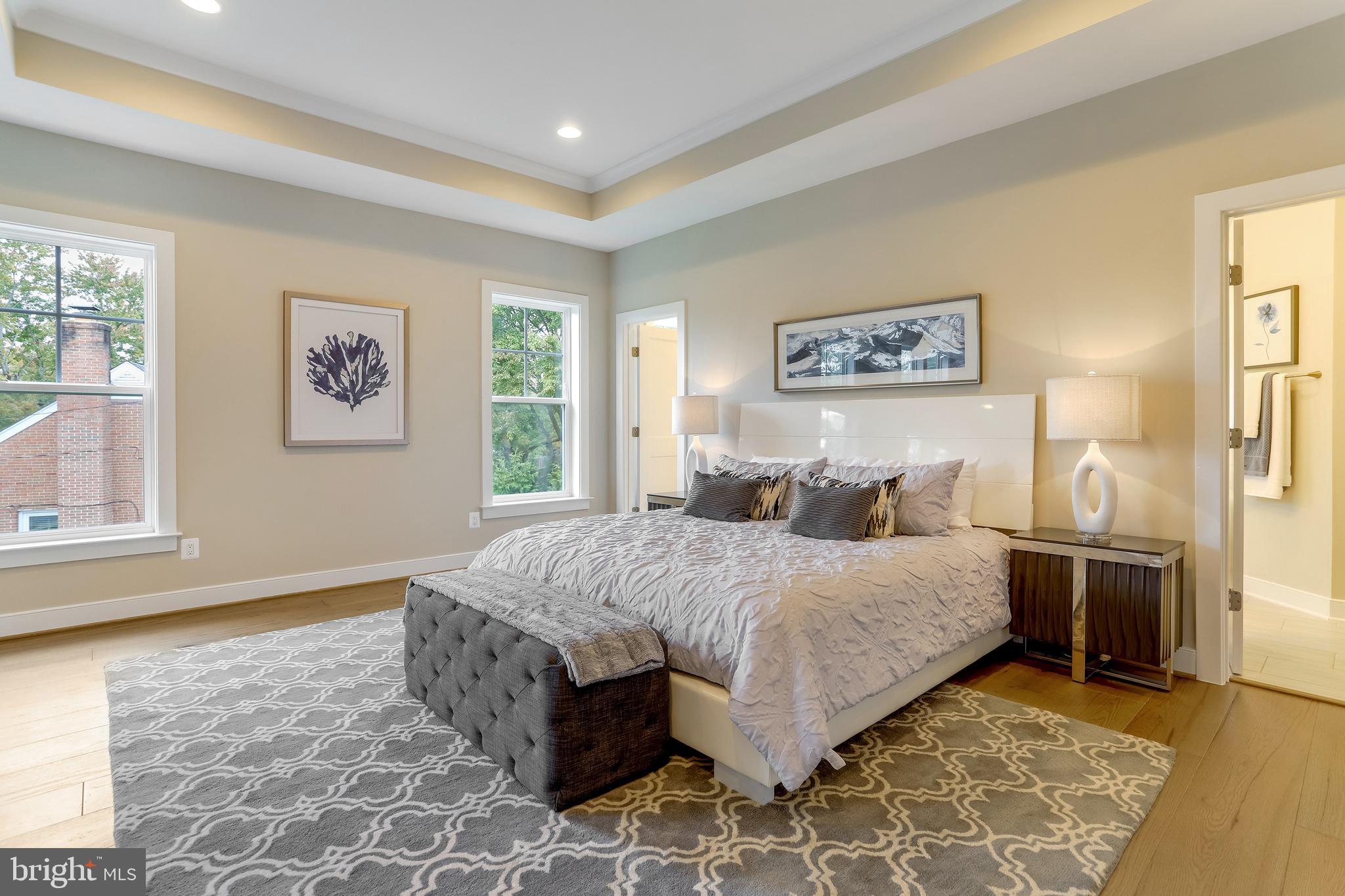 STONEWALL MANOR - Residential