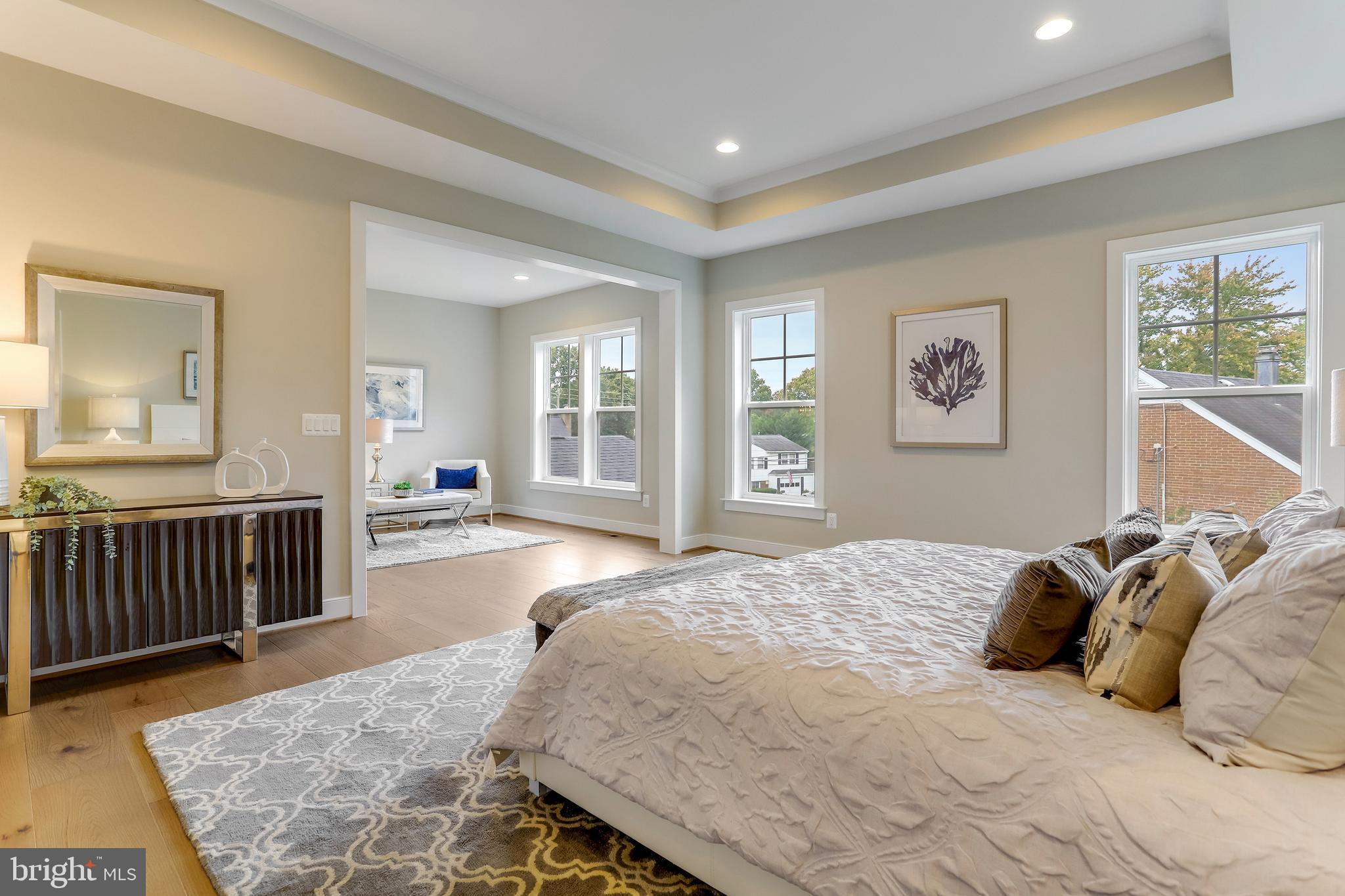 STONEWALL MANOR - Residential