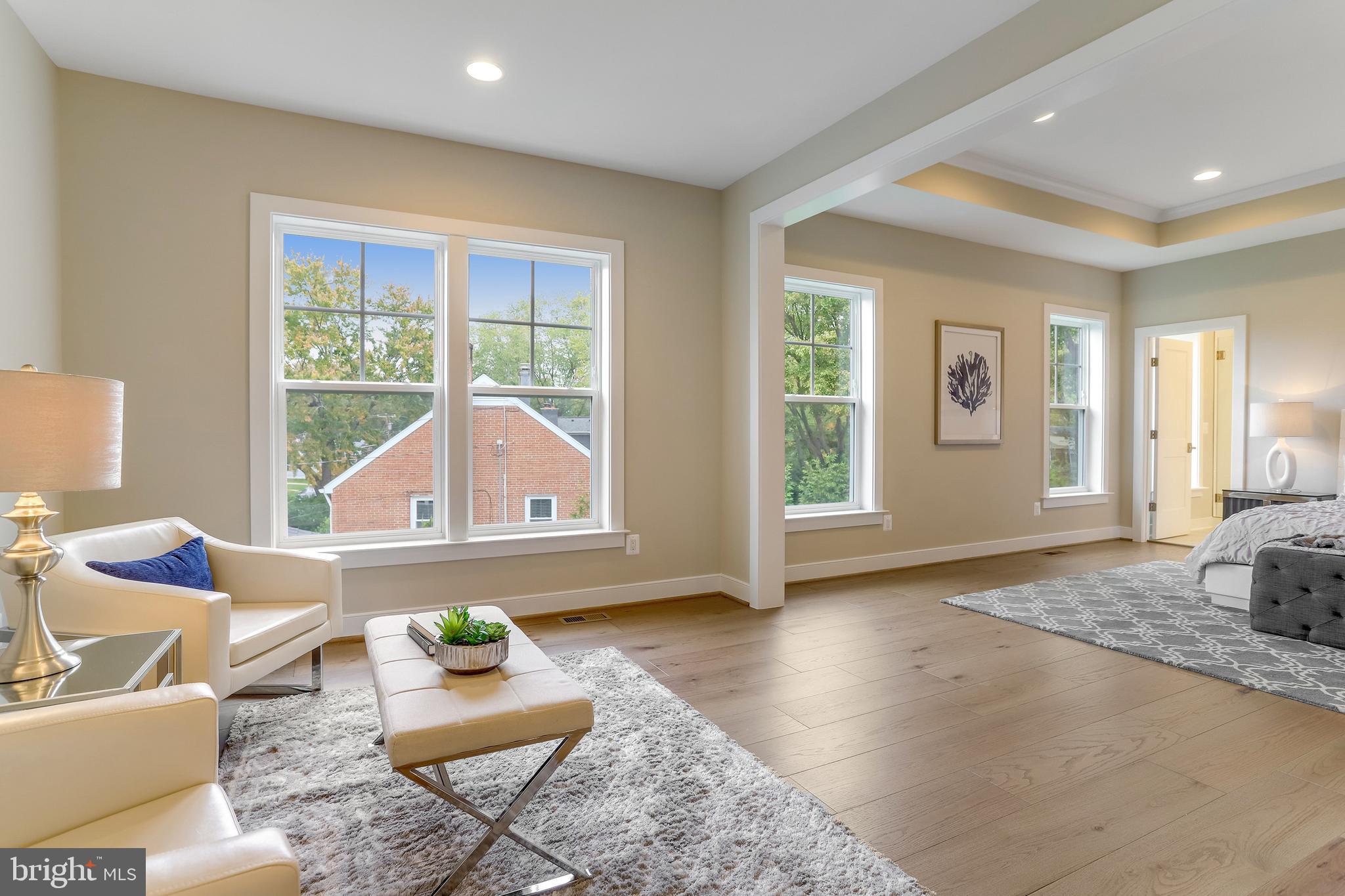 STONEWALL MANOR - Residential