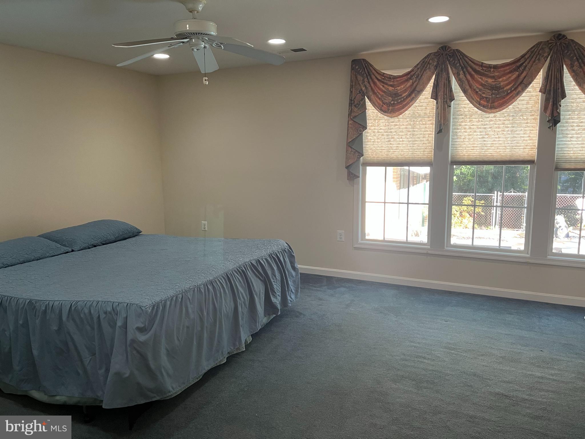 GRAHAM PARK SHORES - Residential