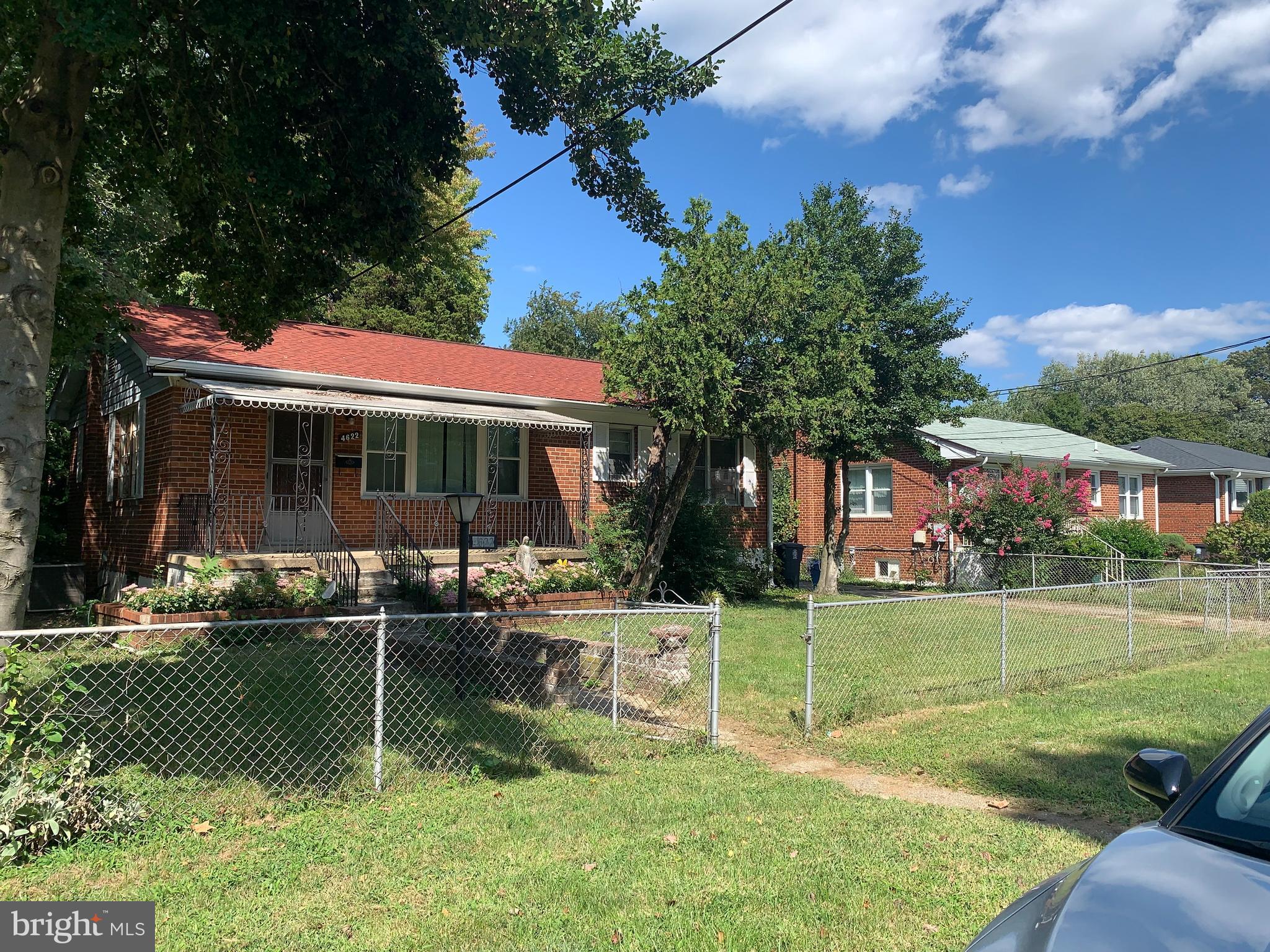 BRADBURY PARK - Residential